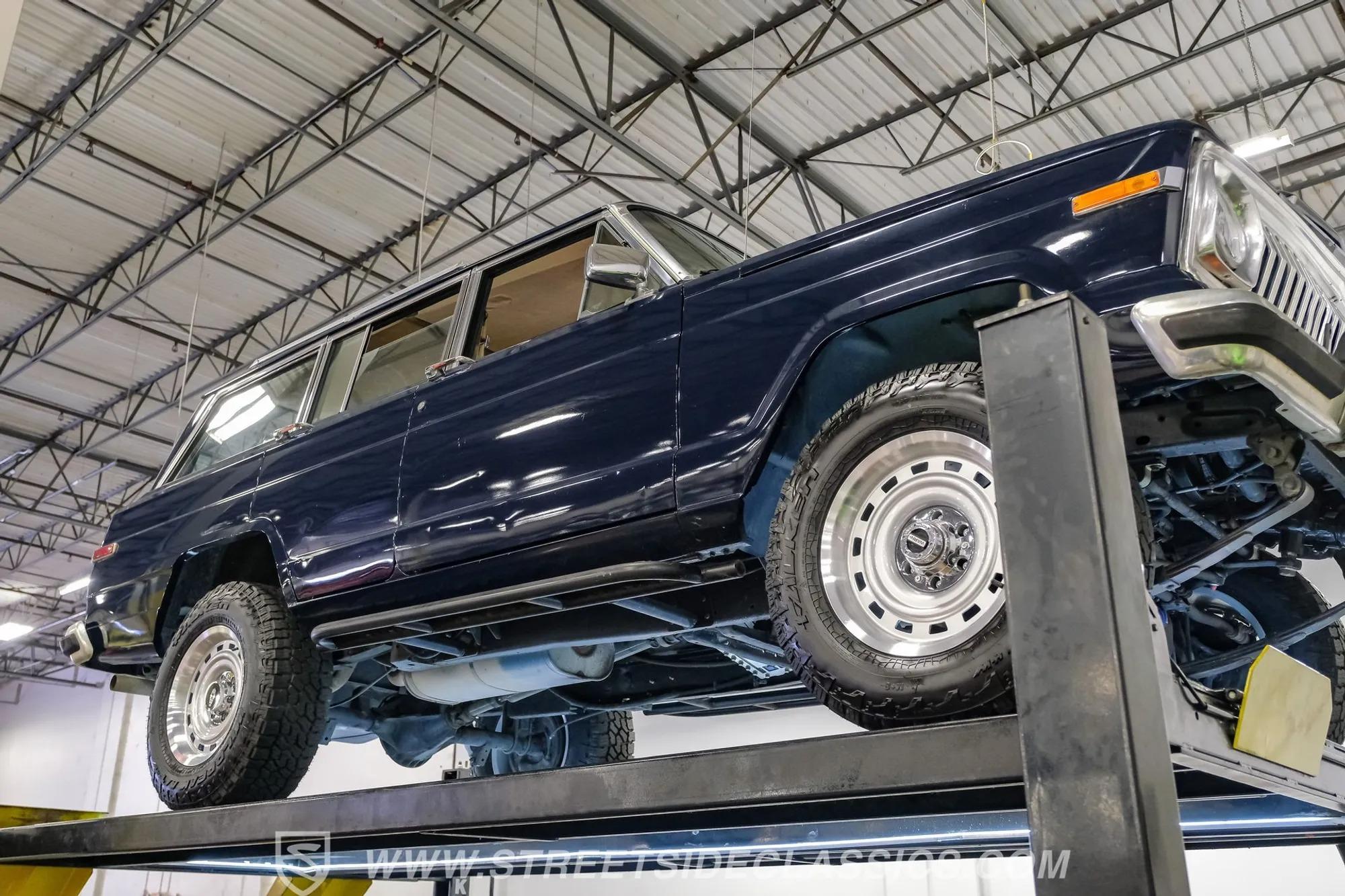 LS-Powered 1985 Jeep Grand Wagoneer Restomod