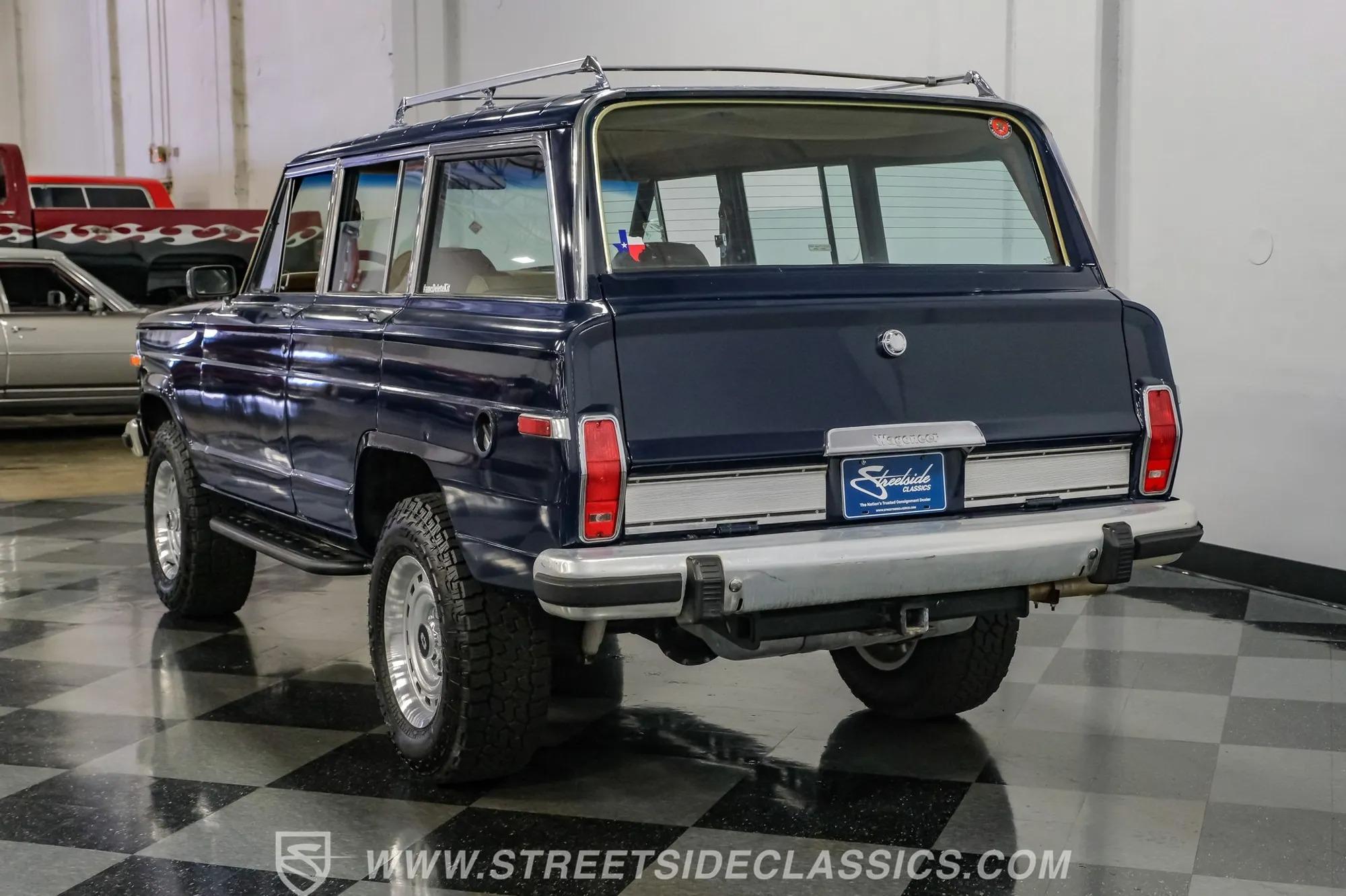LS-Powered 1985 Jeep Grand Wagoneer Restomod - 5