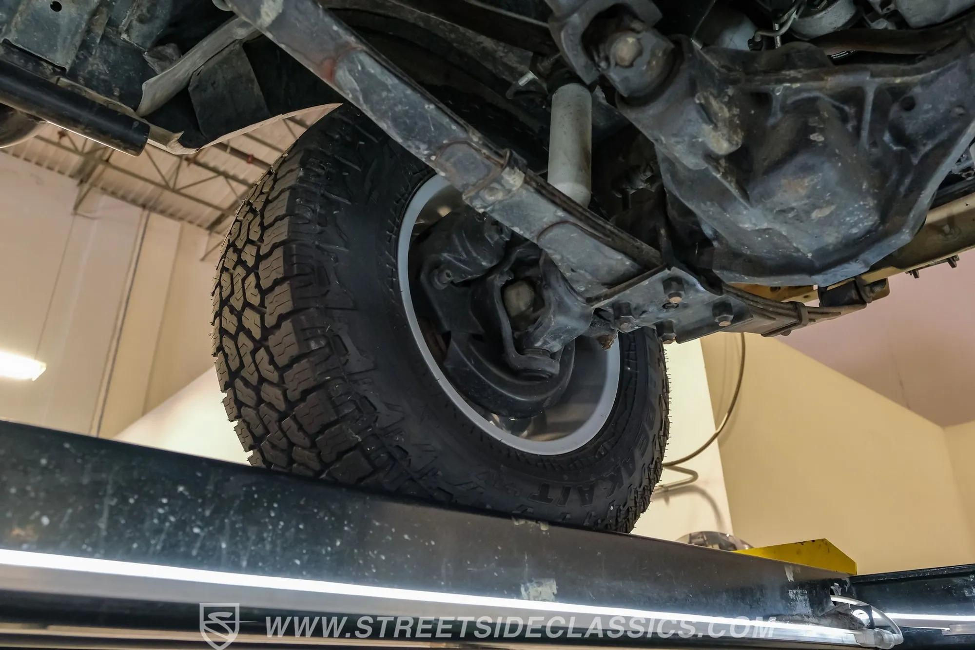 LS-Powered 1985 Jeep Grand Wagoneer Restomod