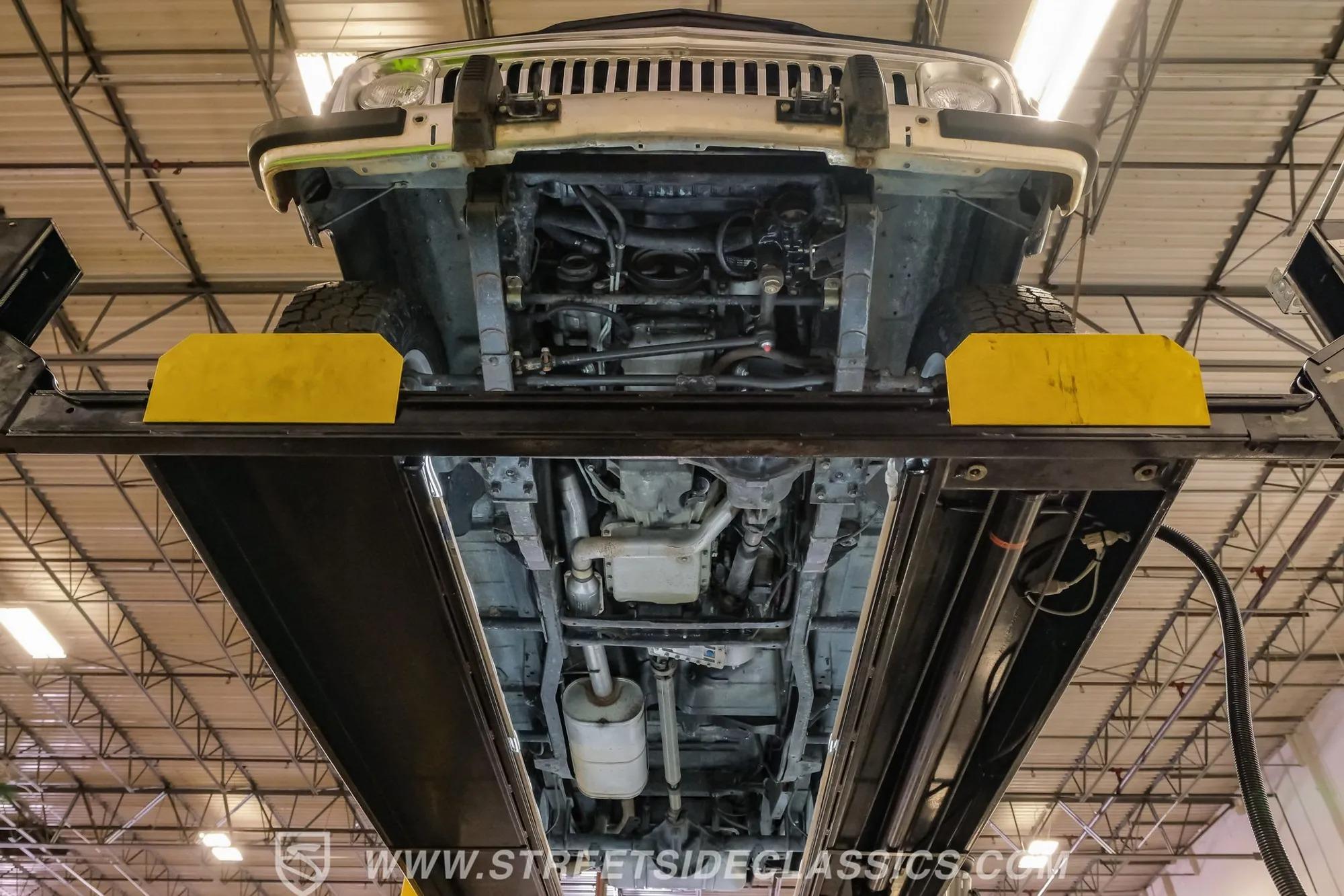 LS-Powered 1985 Jeep Grand Wagoneer Restomod
