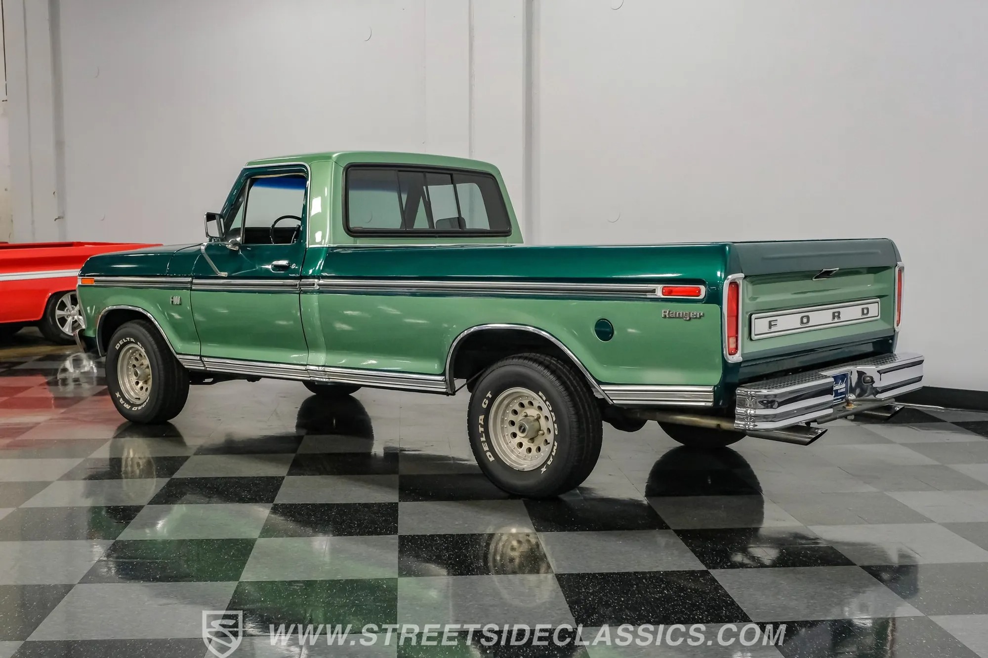 1974 Ford F-100 - 4