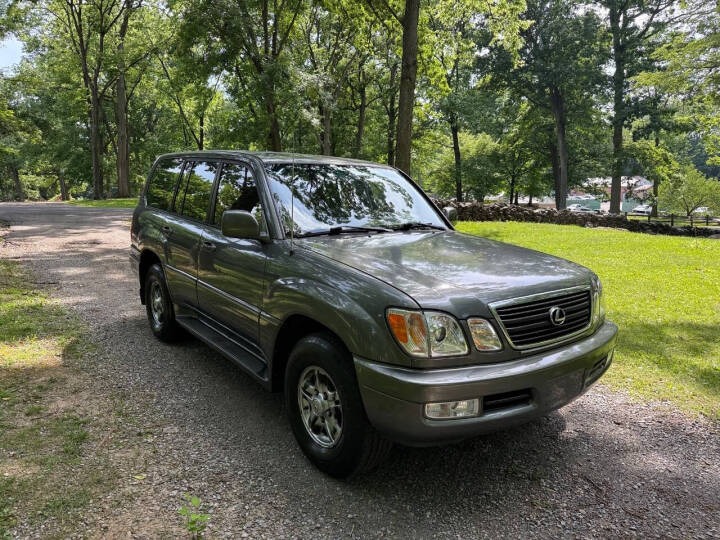 2002 Lexus LX 470