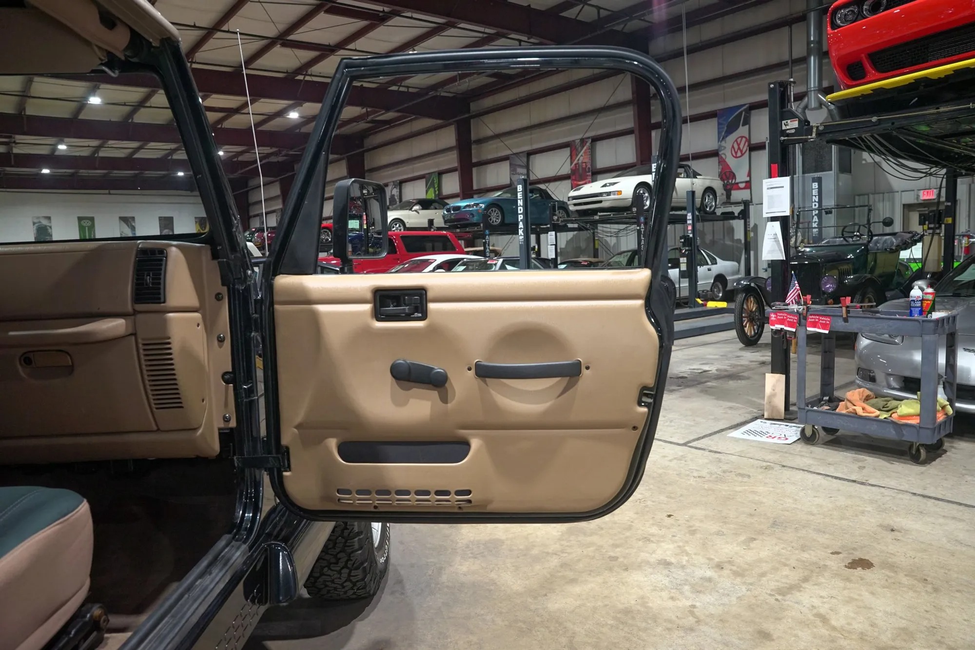 2002 Jeep Wrangler Sahara Edition