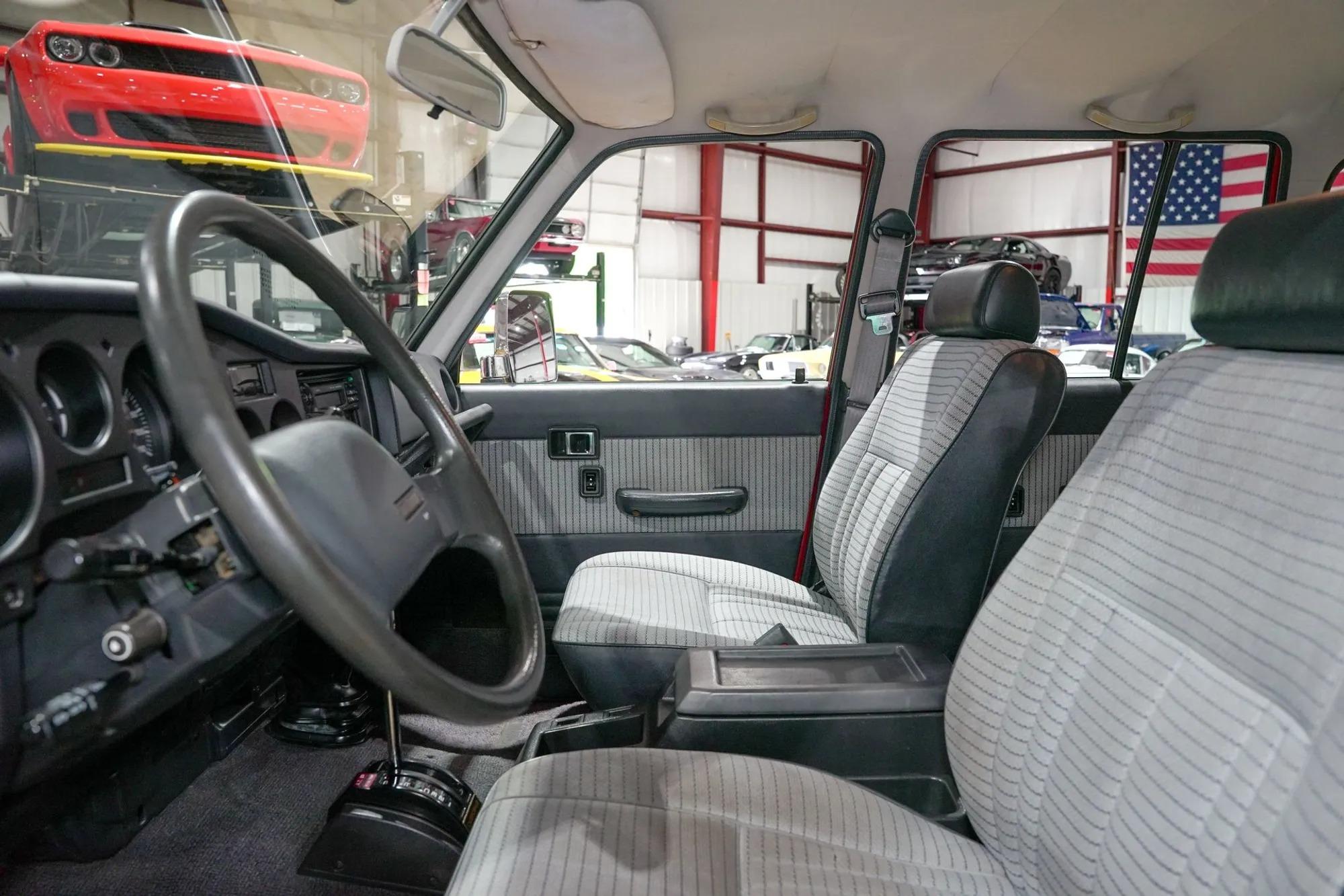 1989 Toyota Land Cruiser FJ62