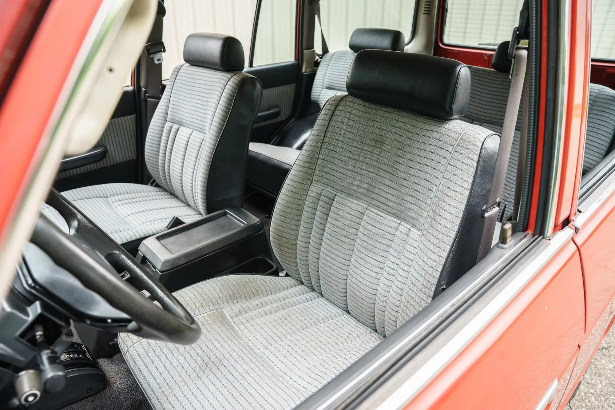 1989 Toyota Land Cruiser FJ62