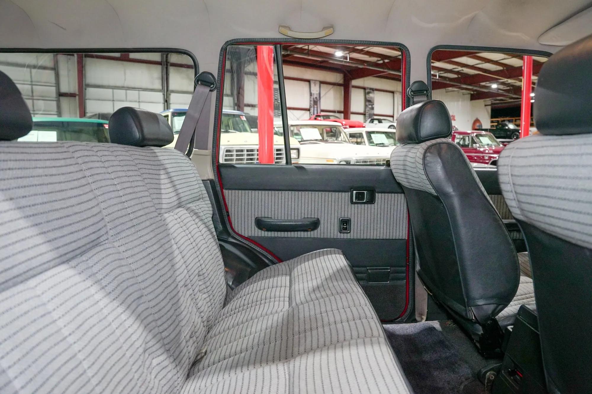 1989 Toyota Land Cruiser FJ62