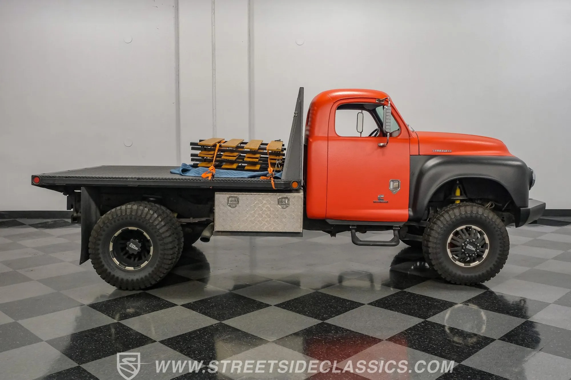 Cummins-Powered 1949 Studebaker Pickup 4×4