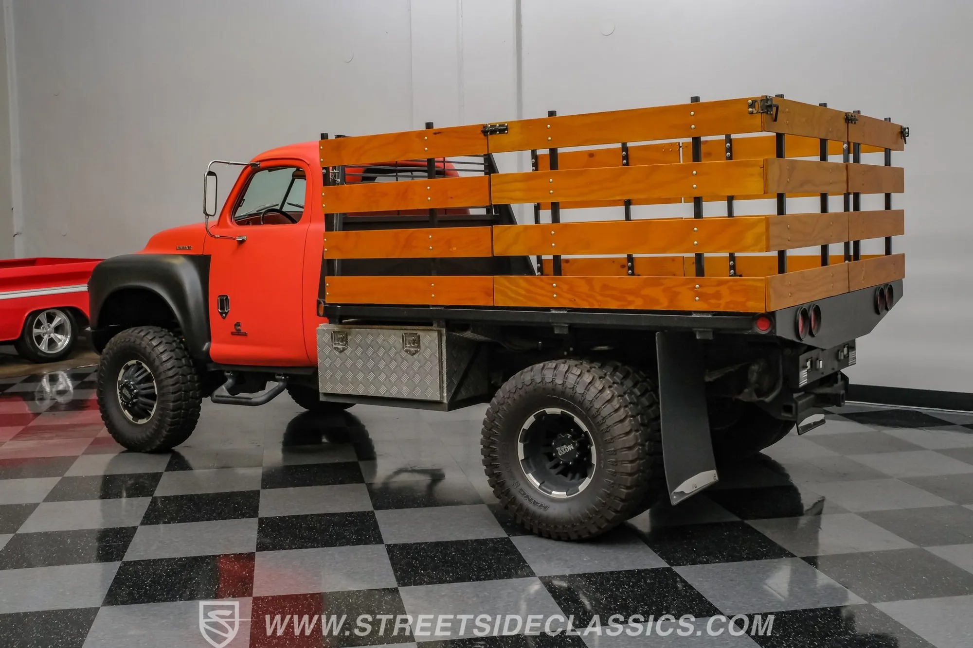 Cummins-Powered 1949 Studebaker Pickup 4×4