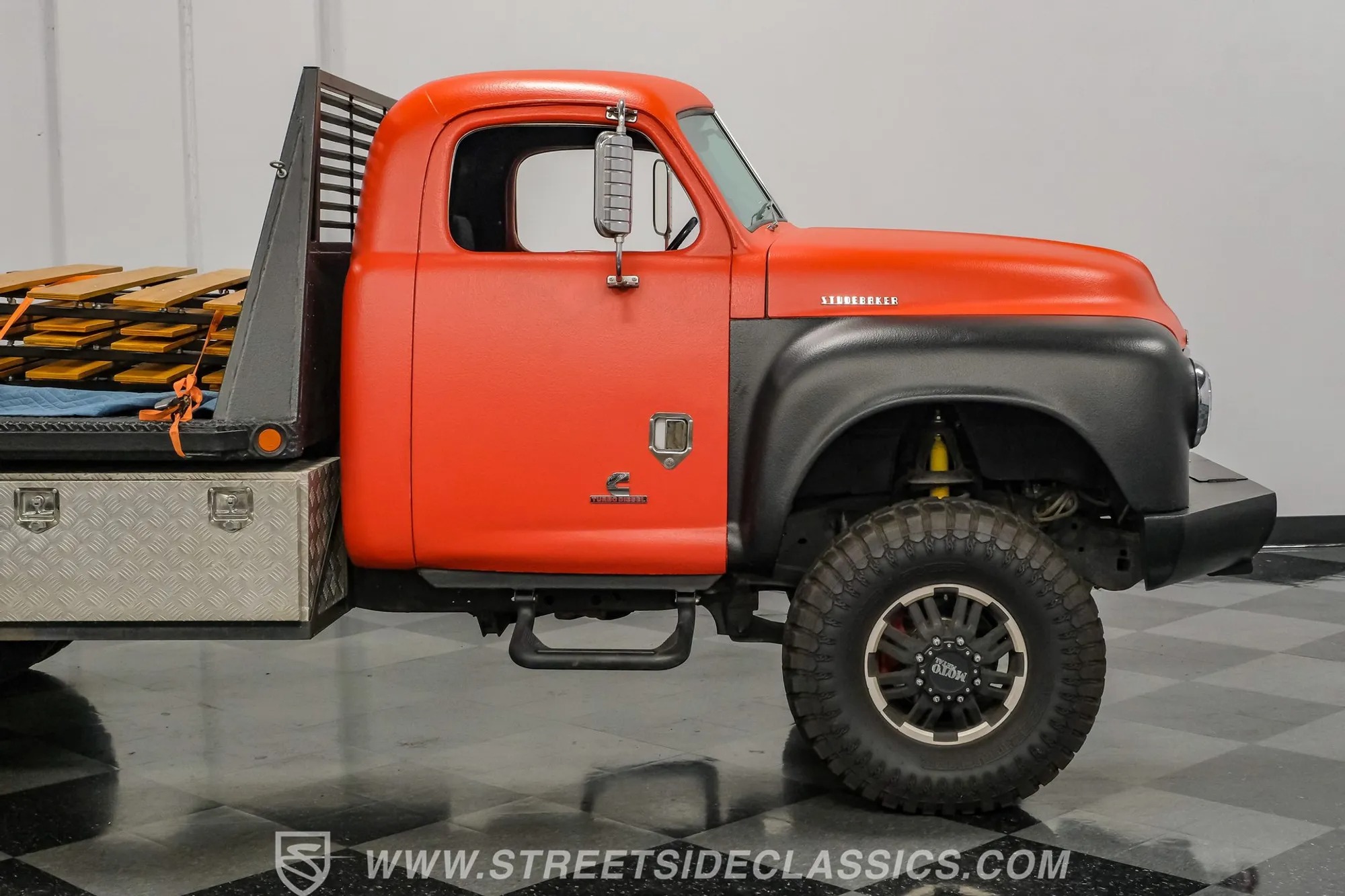 Cummins-Powered 1949 Studebaker Pickup 4×4