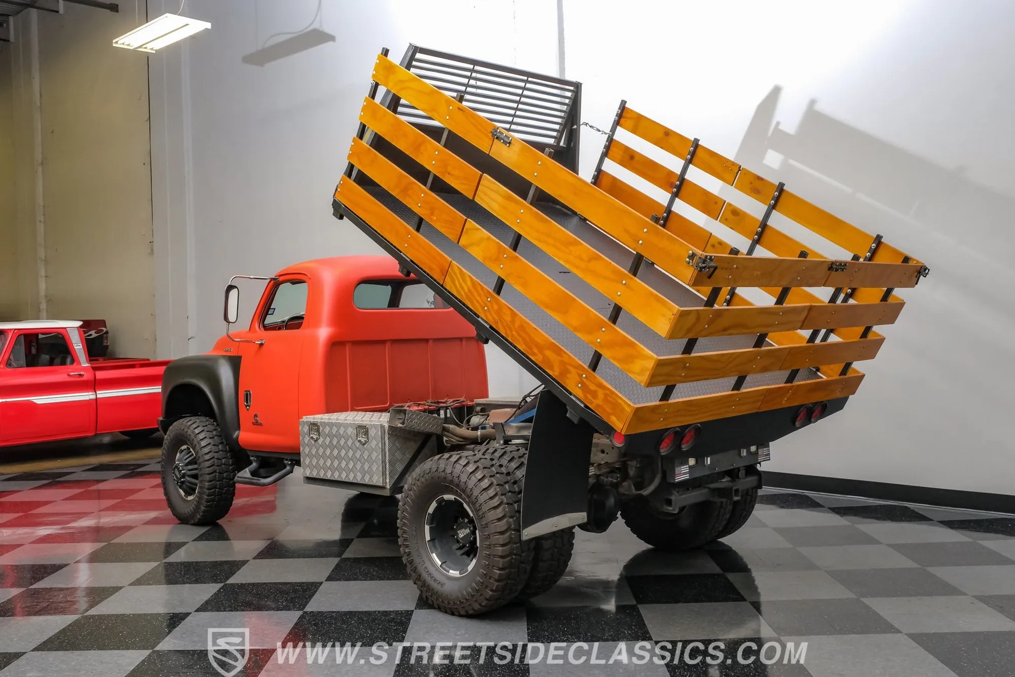 Cummins-Powered 1949 Studebaker Pickup 4×4