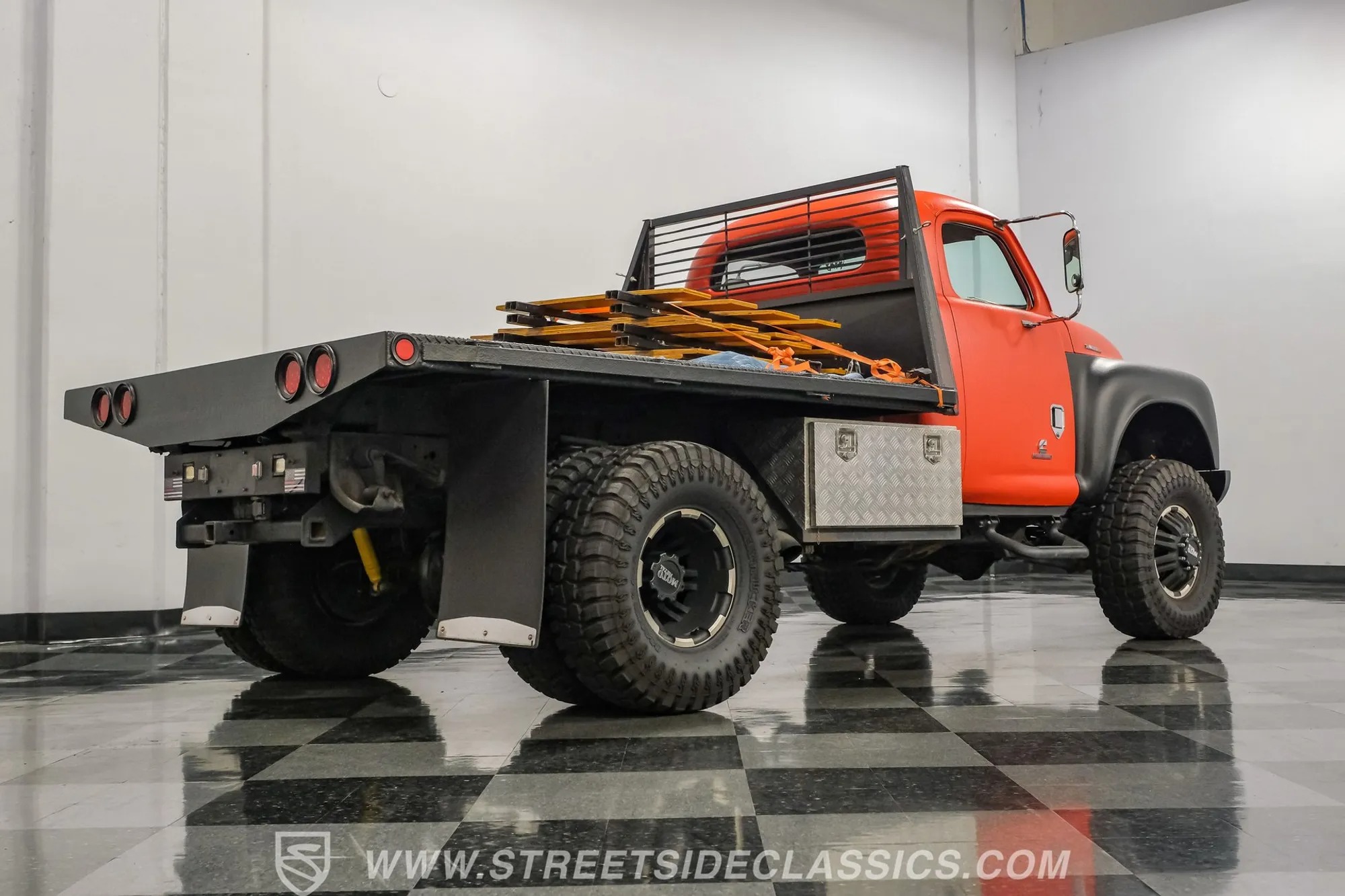 Cummins-Powered 1949 Studebaker Pickup 4×4