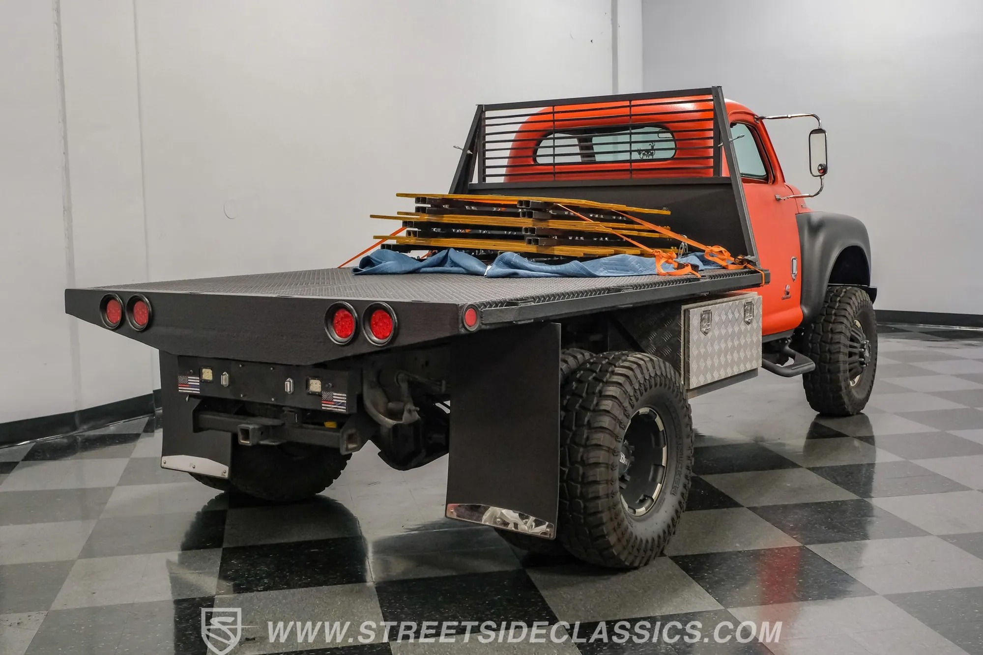 Cummins-Powered 1949 Studebaker Pickup 4×4