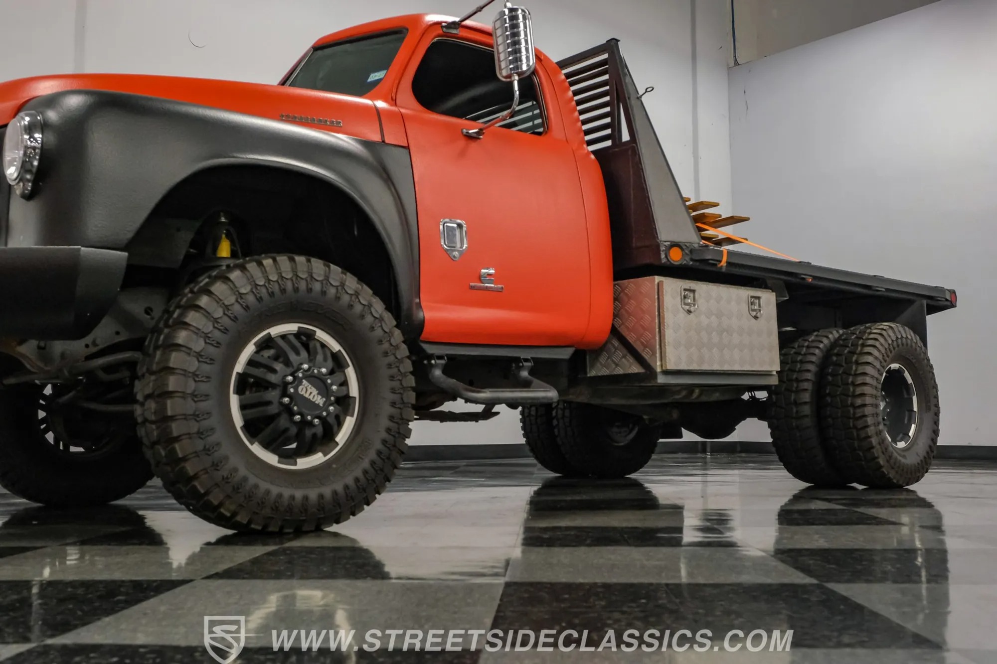 Cummins-Powered 1949 Studebaker Pickup 4×4