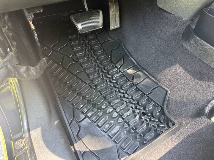 2011 Jeep Wrangler Unlimited Sahara