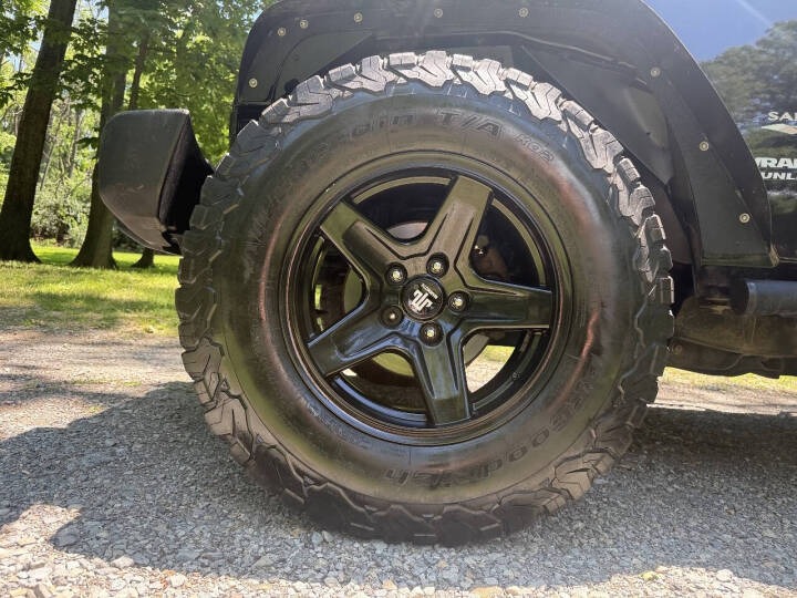 2011 Jeep Wrangler Unlimited Sahara