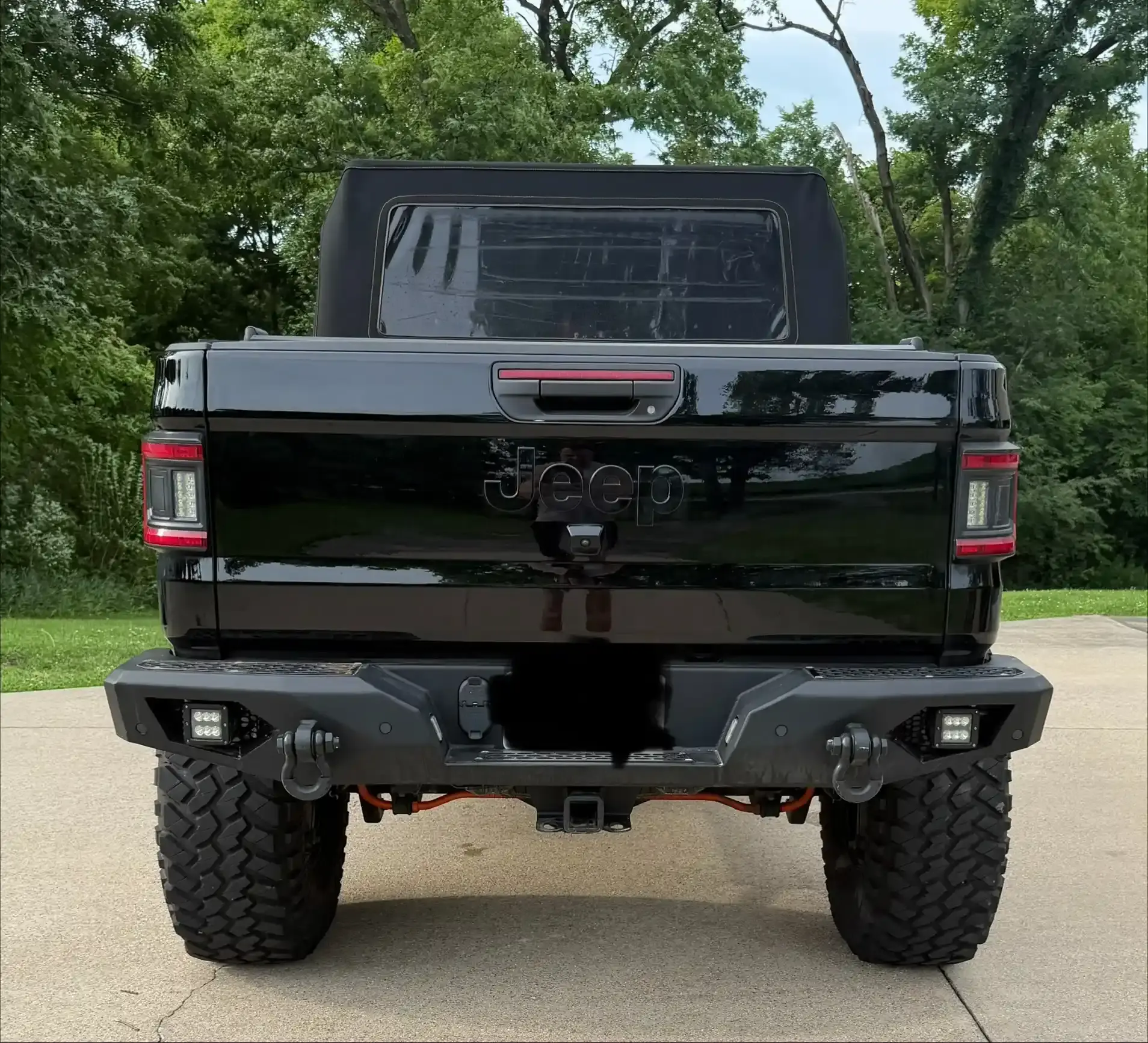 Modified 2022 Jeep Gladiator Mojave