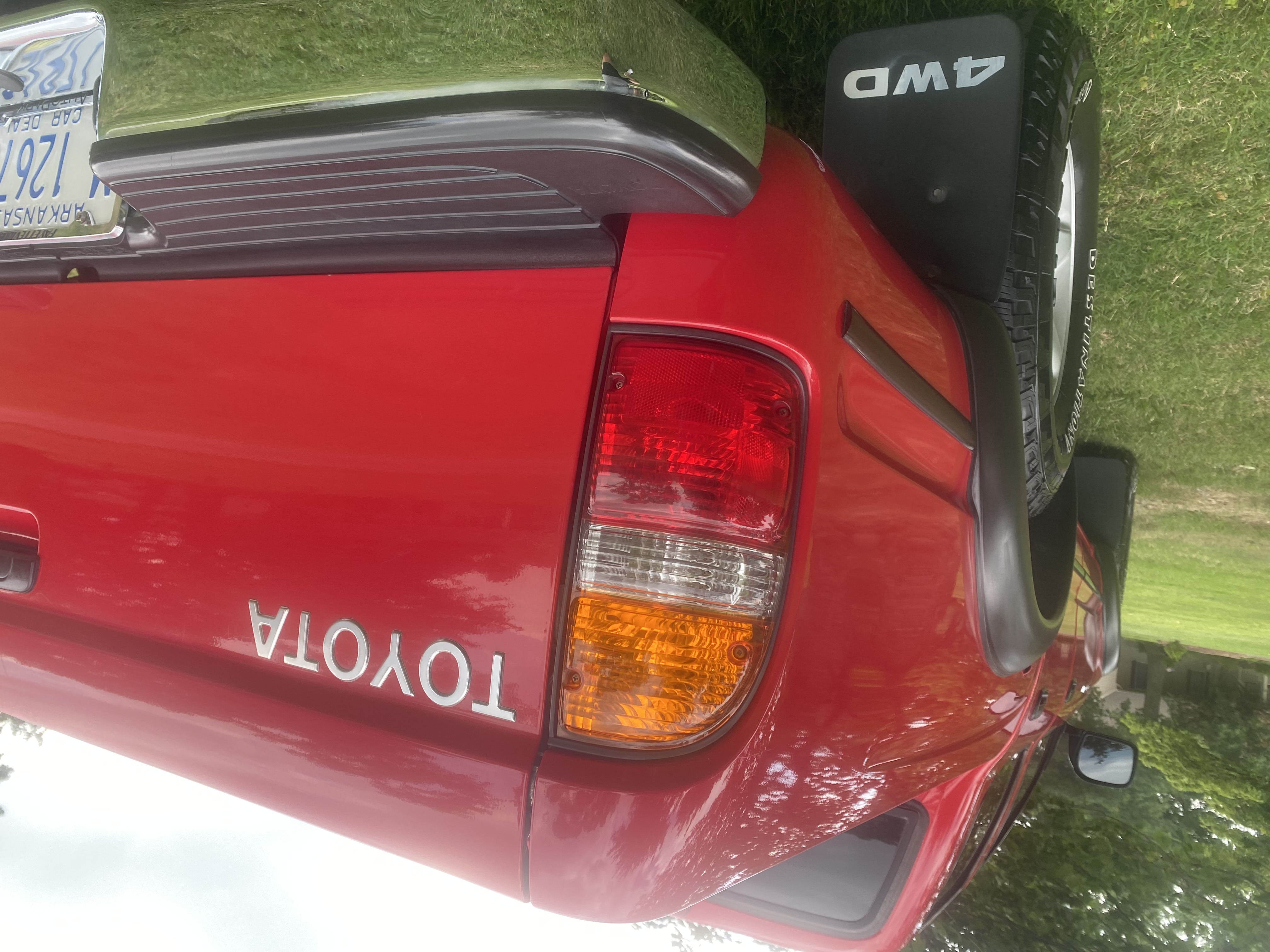 2004 Toyota Tacoma SR5
