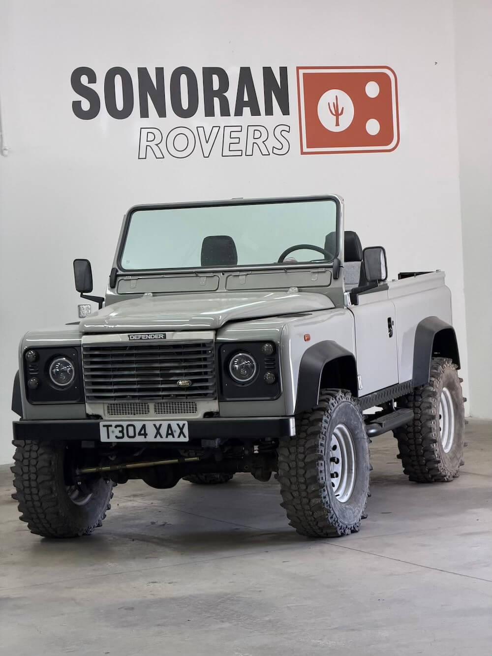  Land Rover Defender