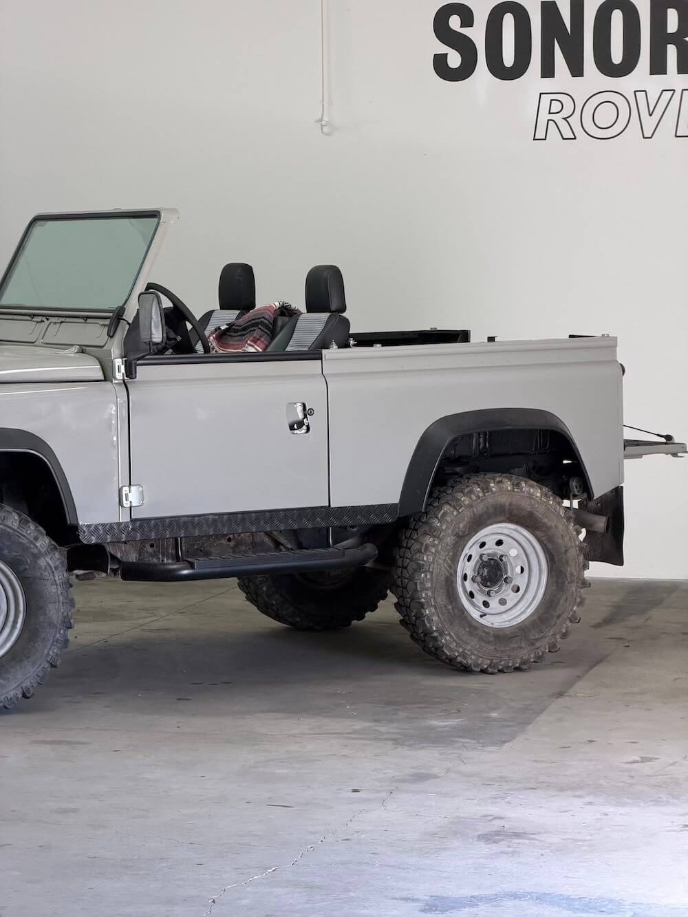 1999 Land Rover Defender 90 Surf Truck