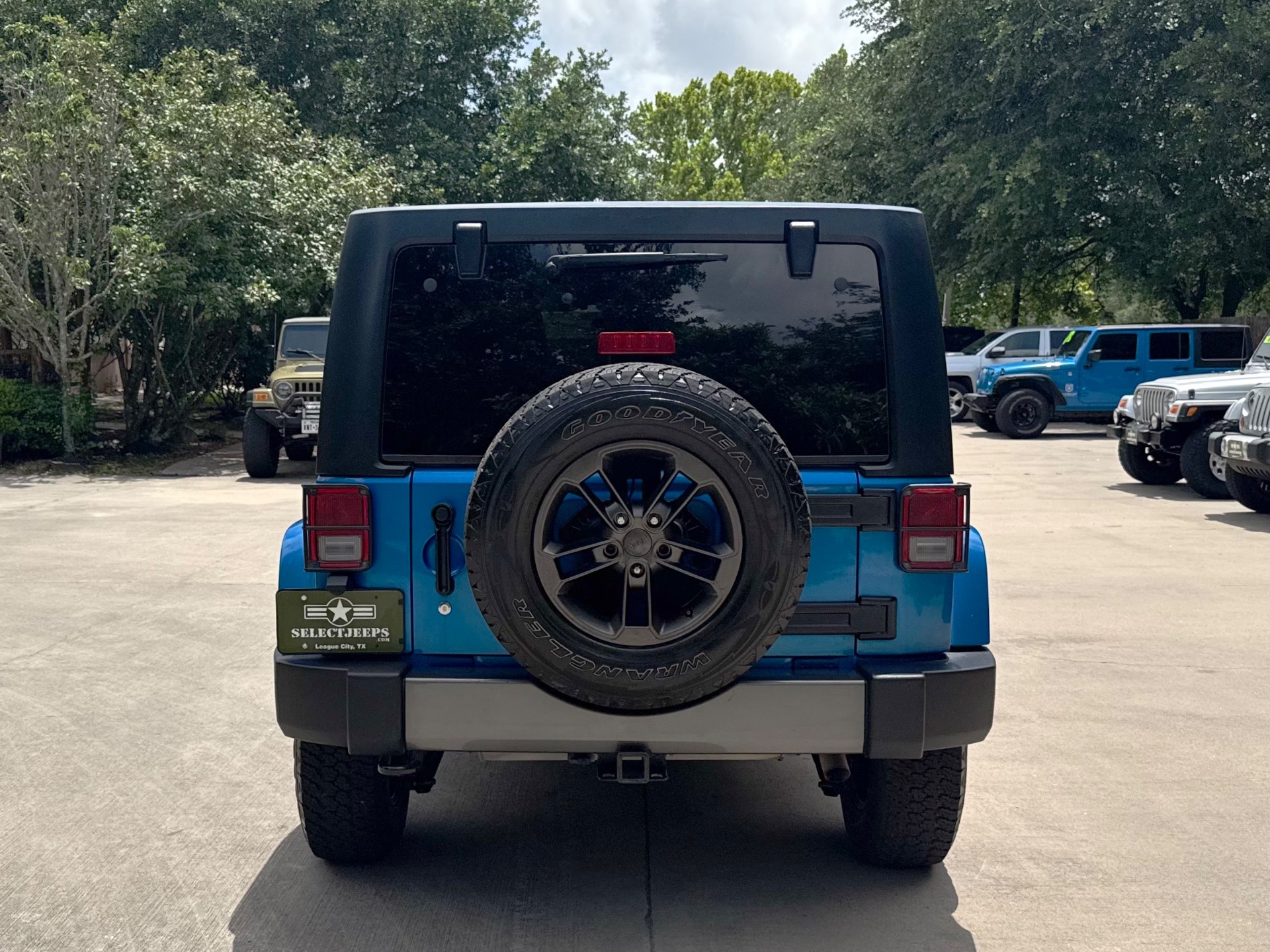 2014 Jeep Wrangler Unlimited Freedom Edition
