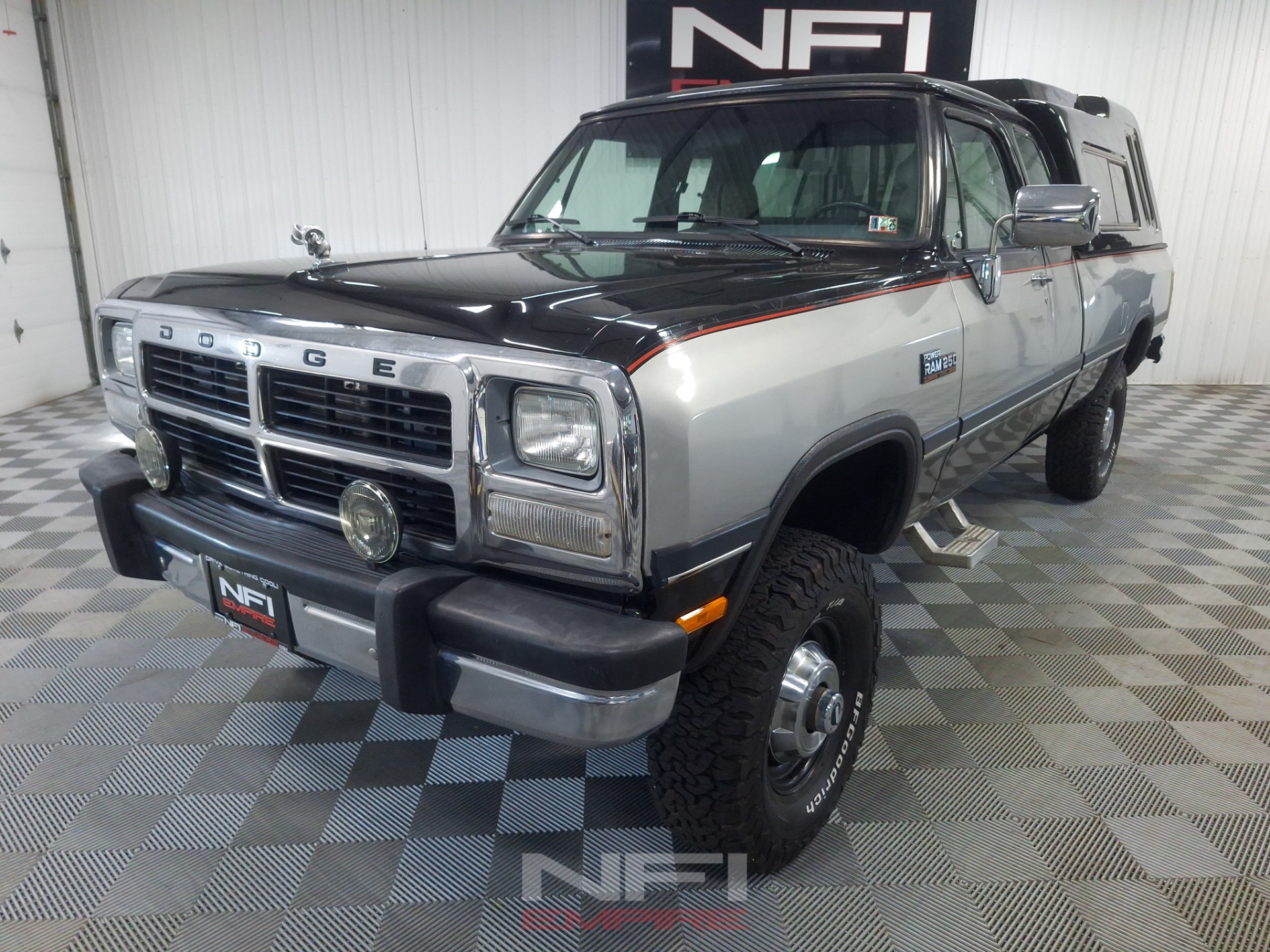 1993 Dodge W250 Club Cab - 3