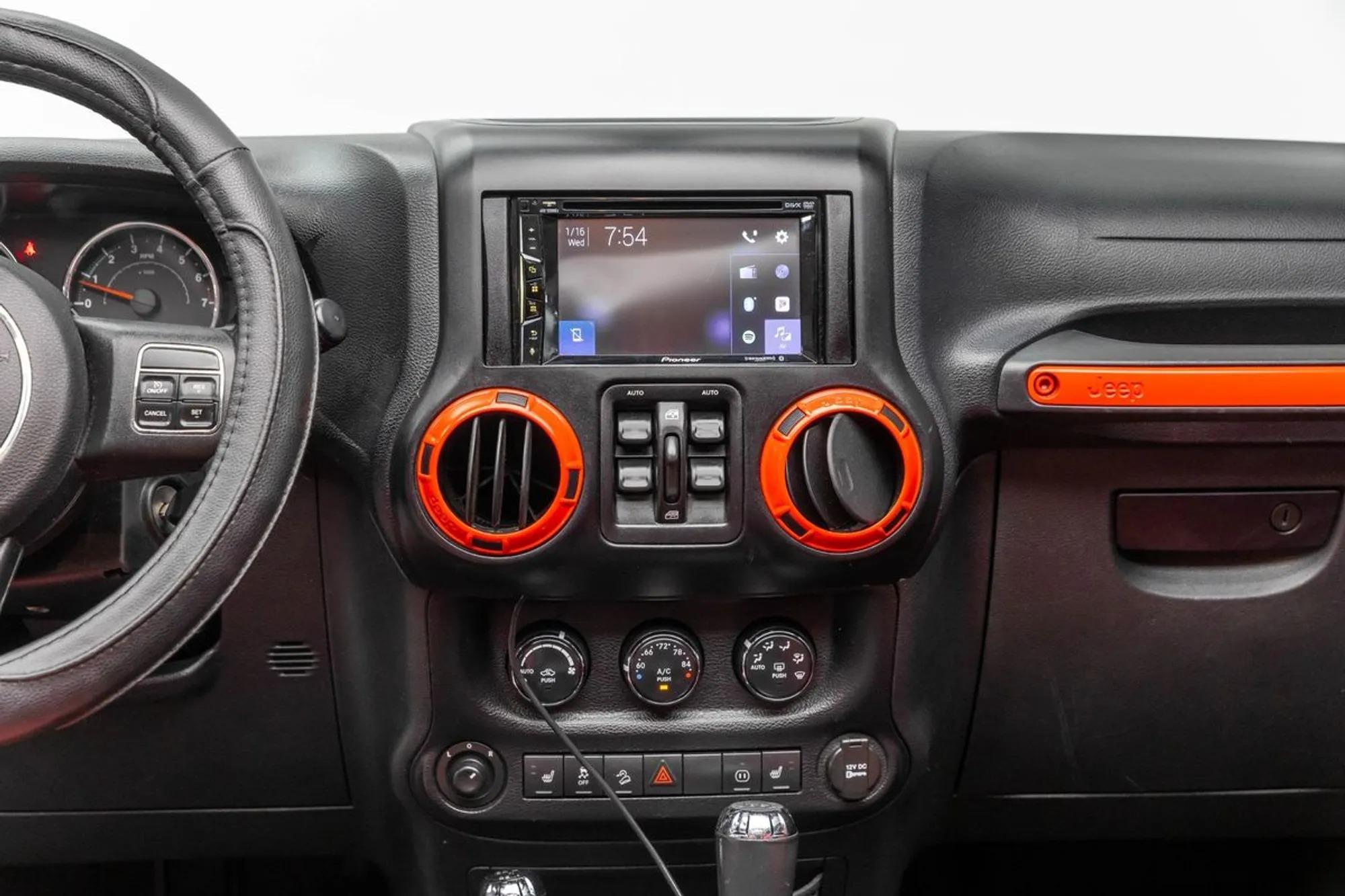2012 Jeep Wrangler Unlimited Rubicon