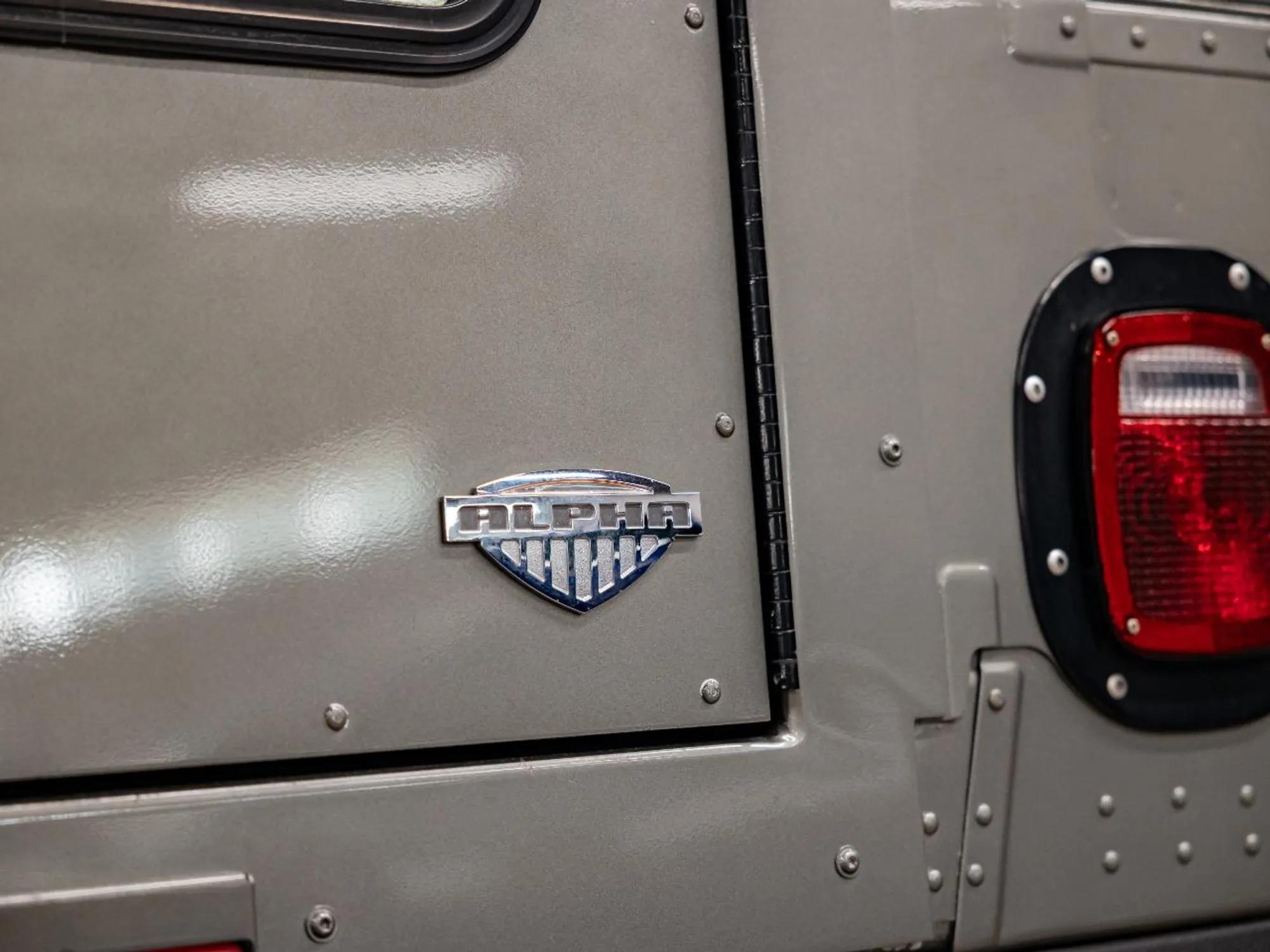2006 HUMMER H1 Alpha