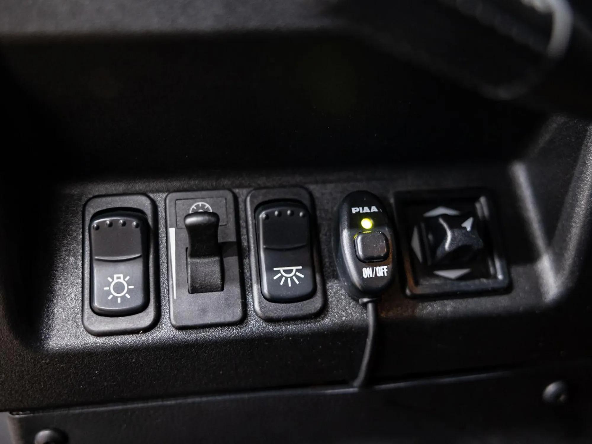 2006 HUMMER H1 Alpha