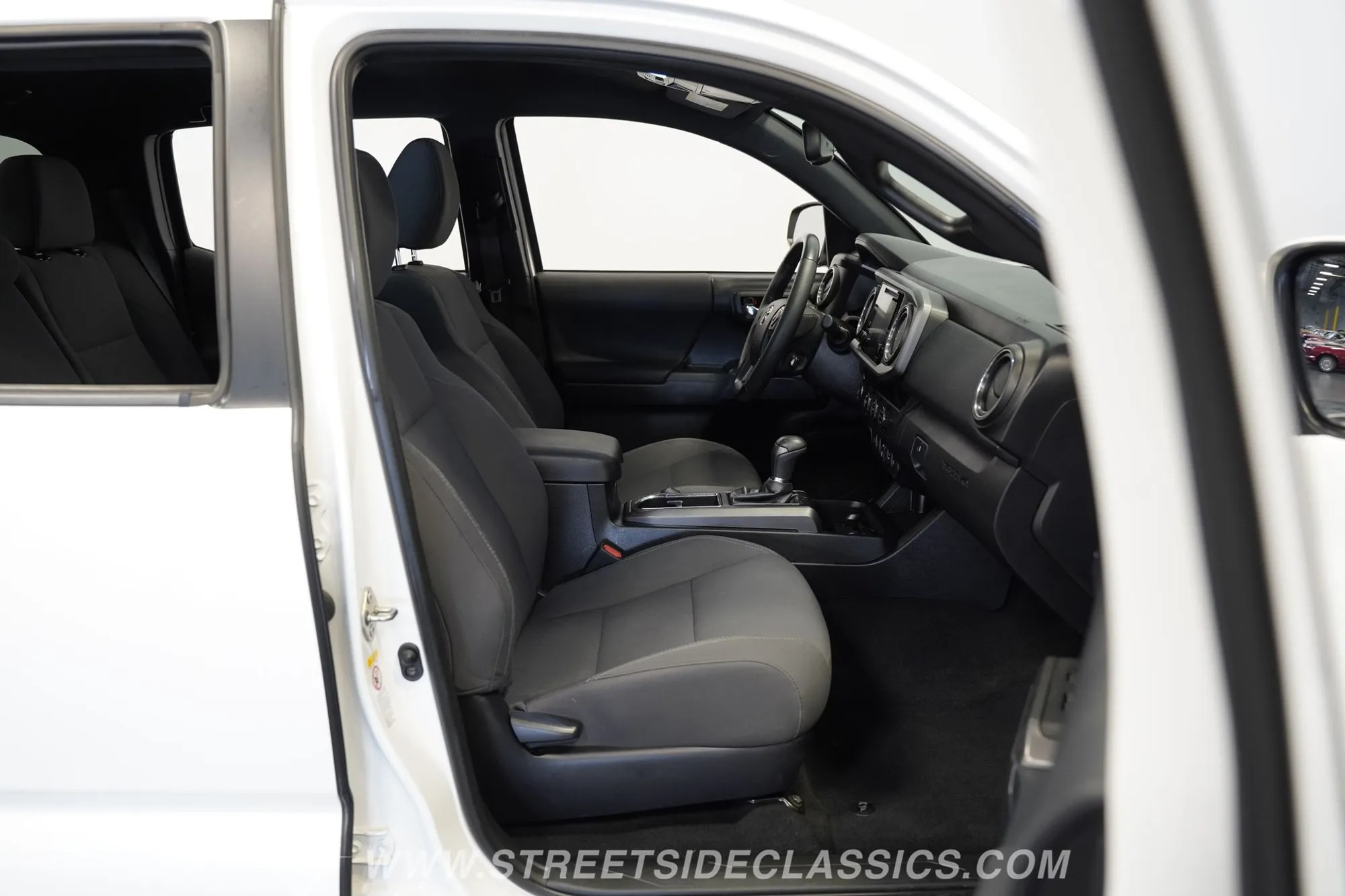 2018 Toyota Tacoma TRD Sport