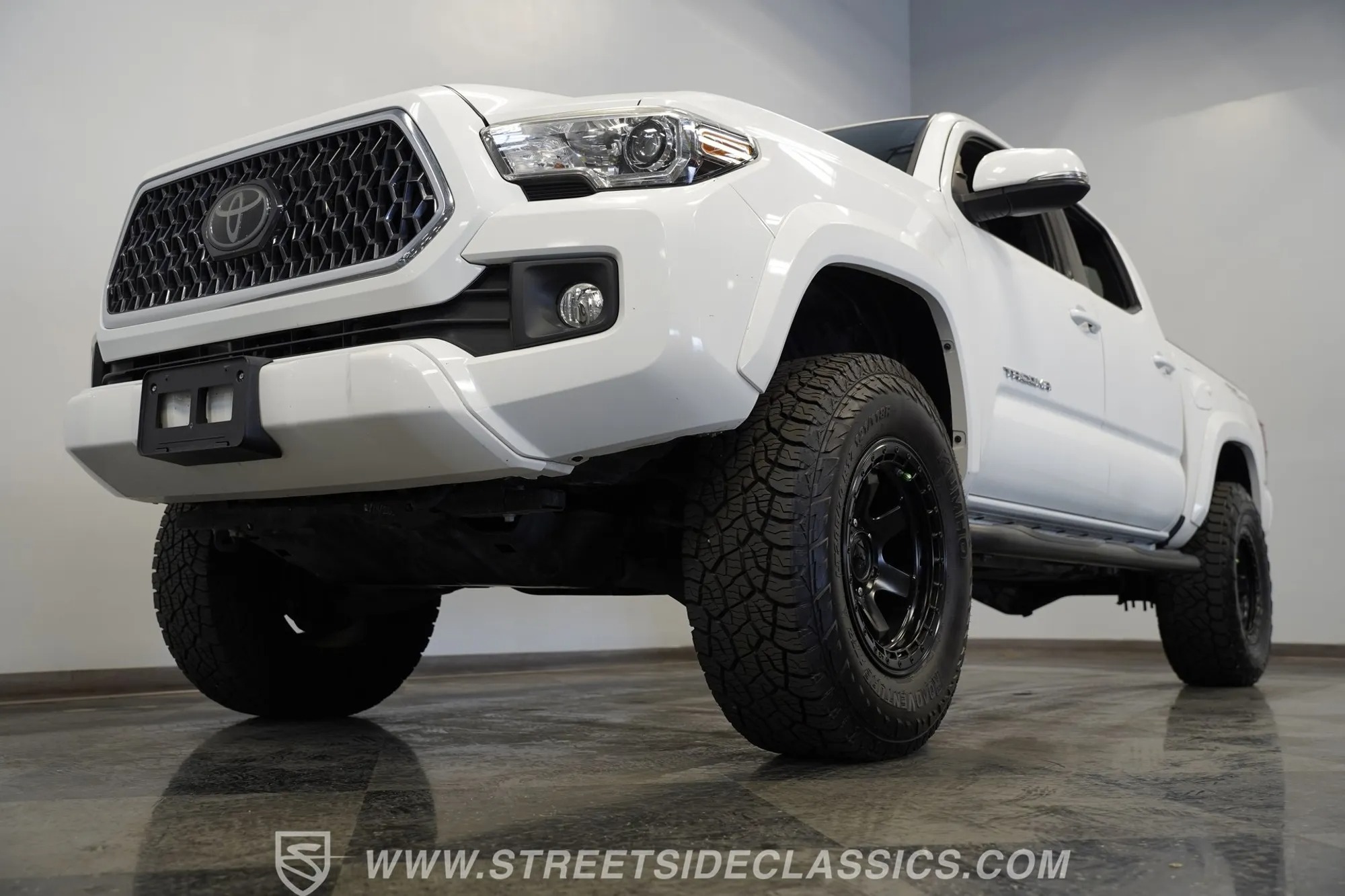 2018 Toyota Tacoma TRD Sport