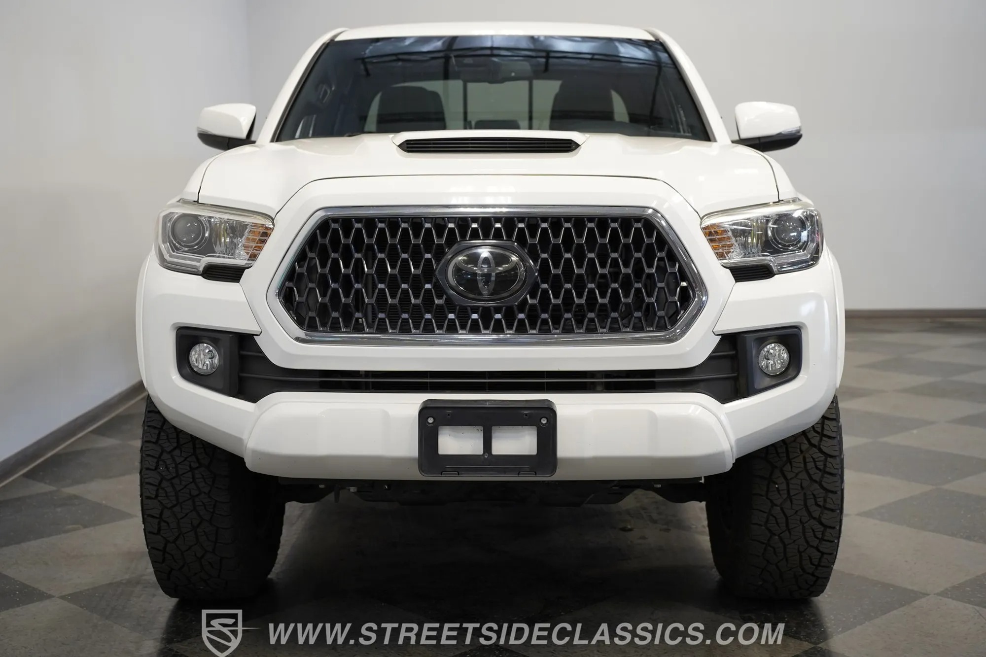 2018 Toyota Tacoma TRD Sport