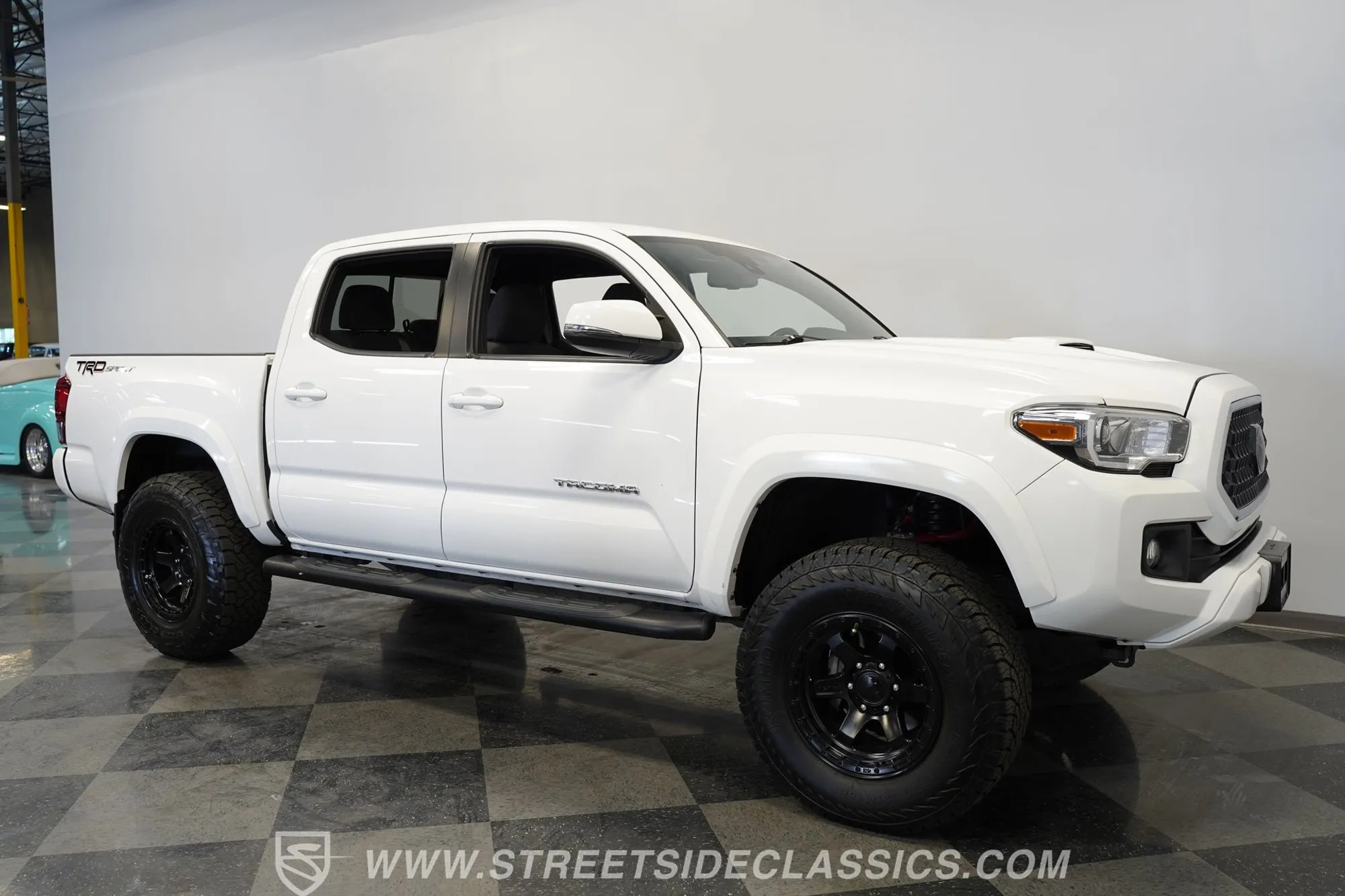 2018 Toyota Tacoma TRD Sport