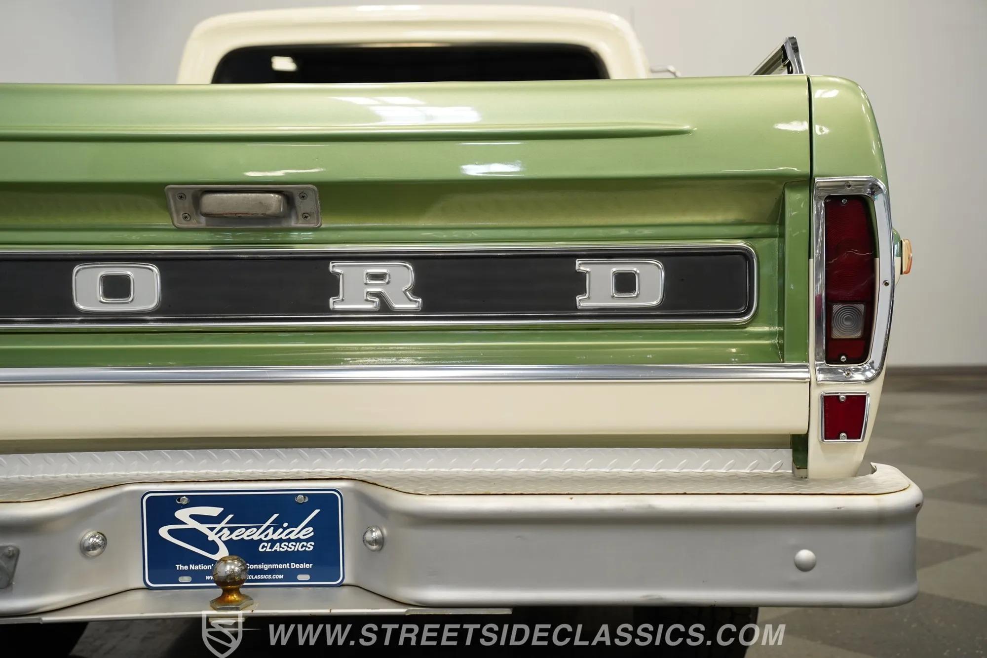 1972 Ford F-100 Sport Custom