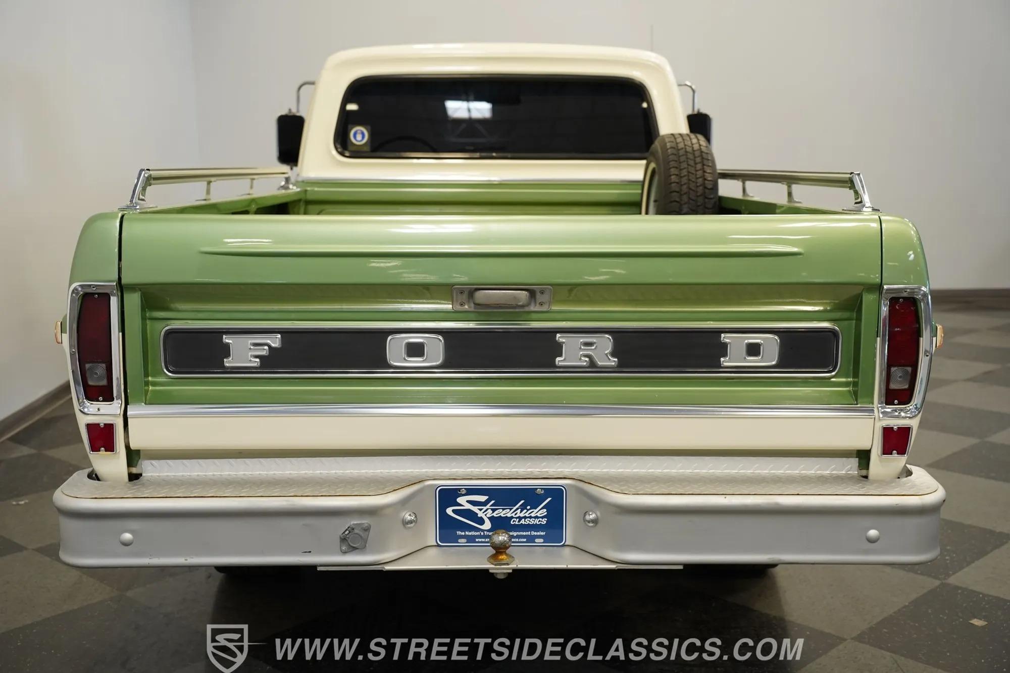 1972 Ford F-100 Sport Custom