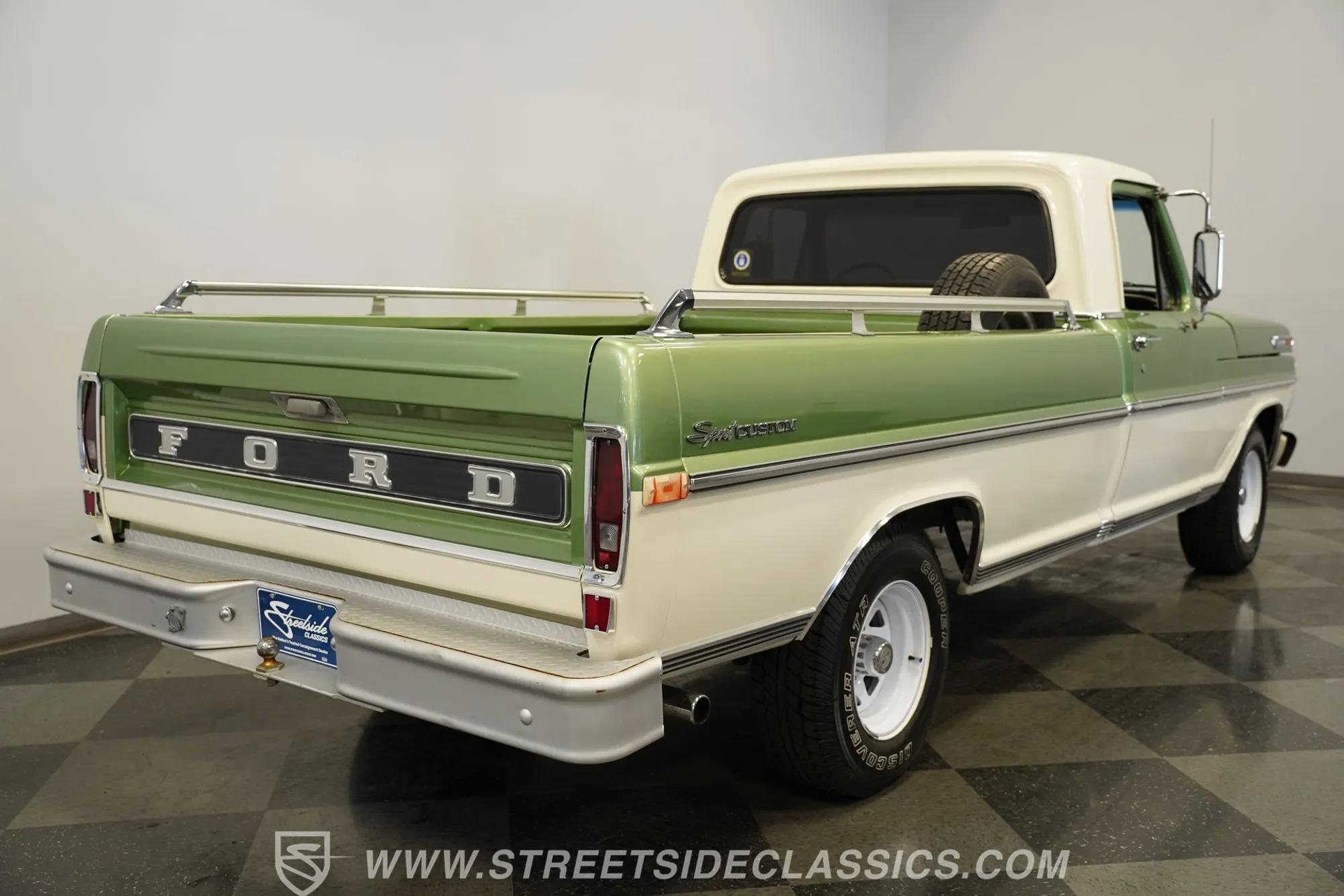1972 Ford F-100 Sport Custom