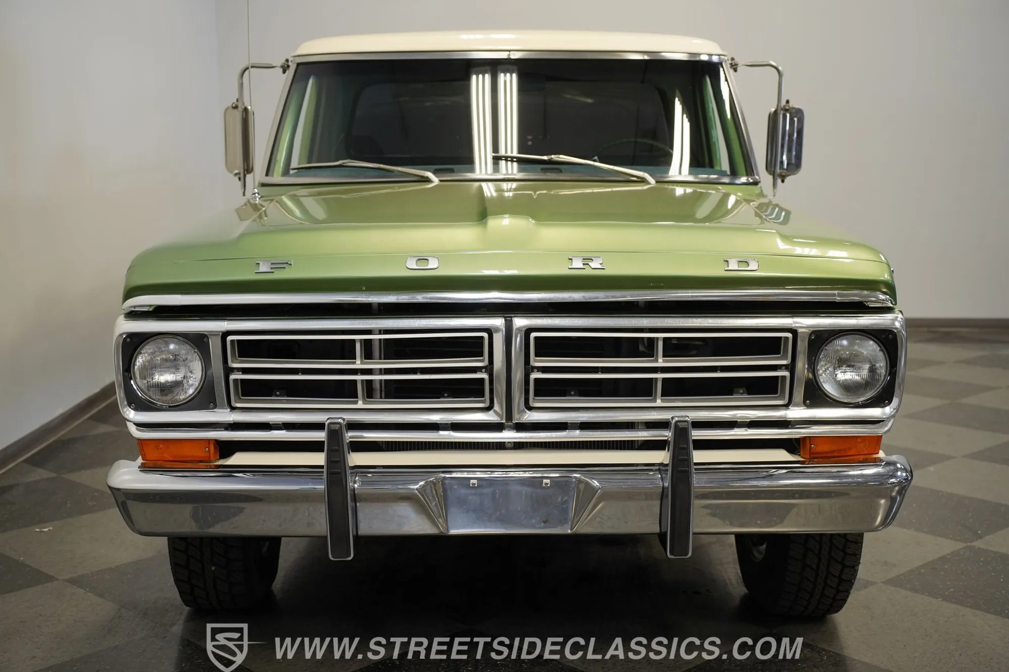 1972 Ford F-100 Sport Custom