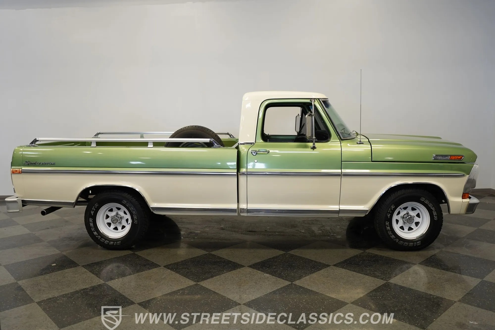1972 Ford F-100 Sport Custom