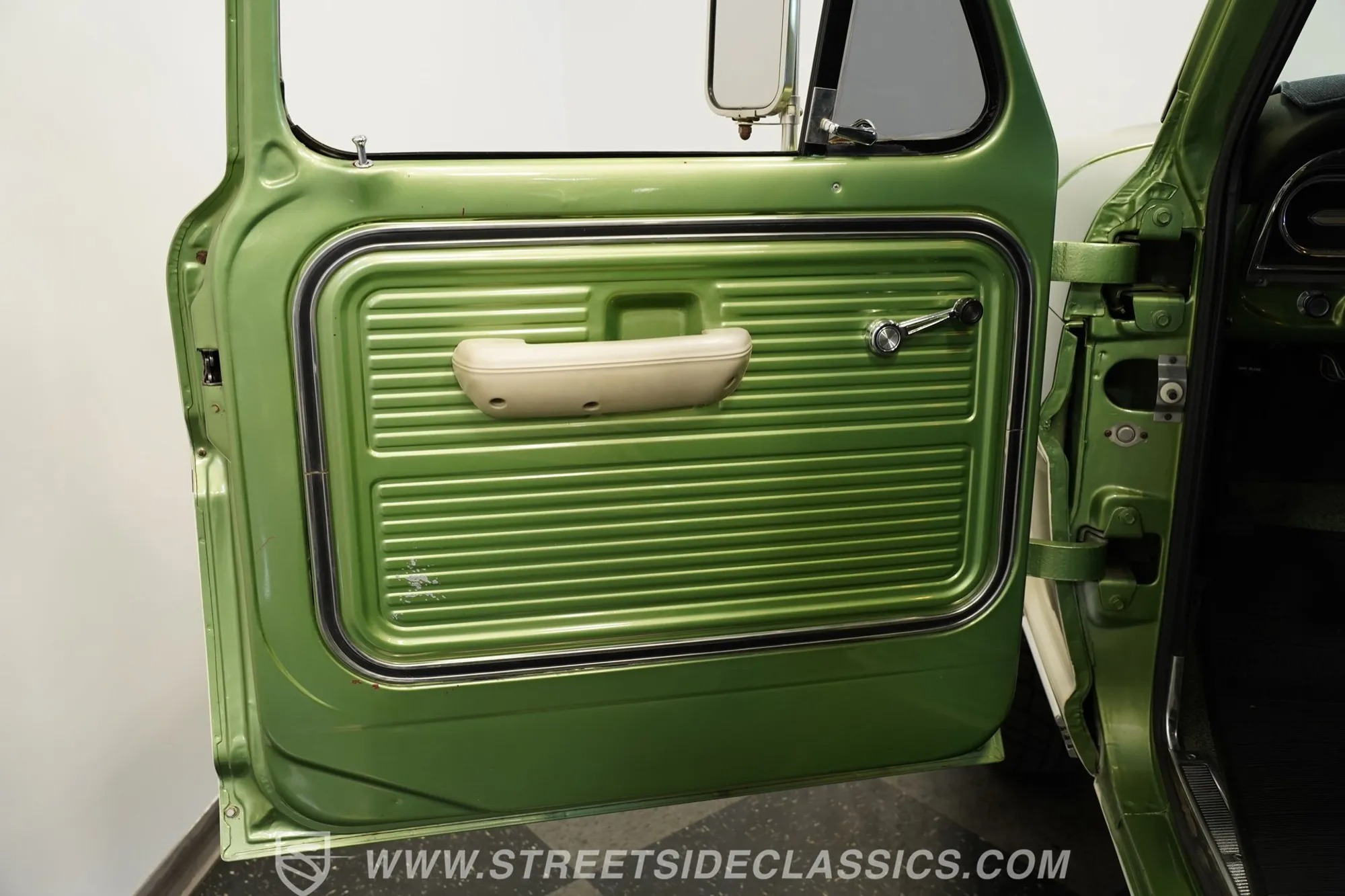 1972 Ford F-100 Sport Custom