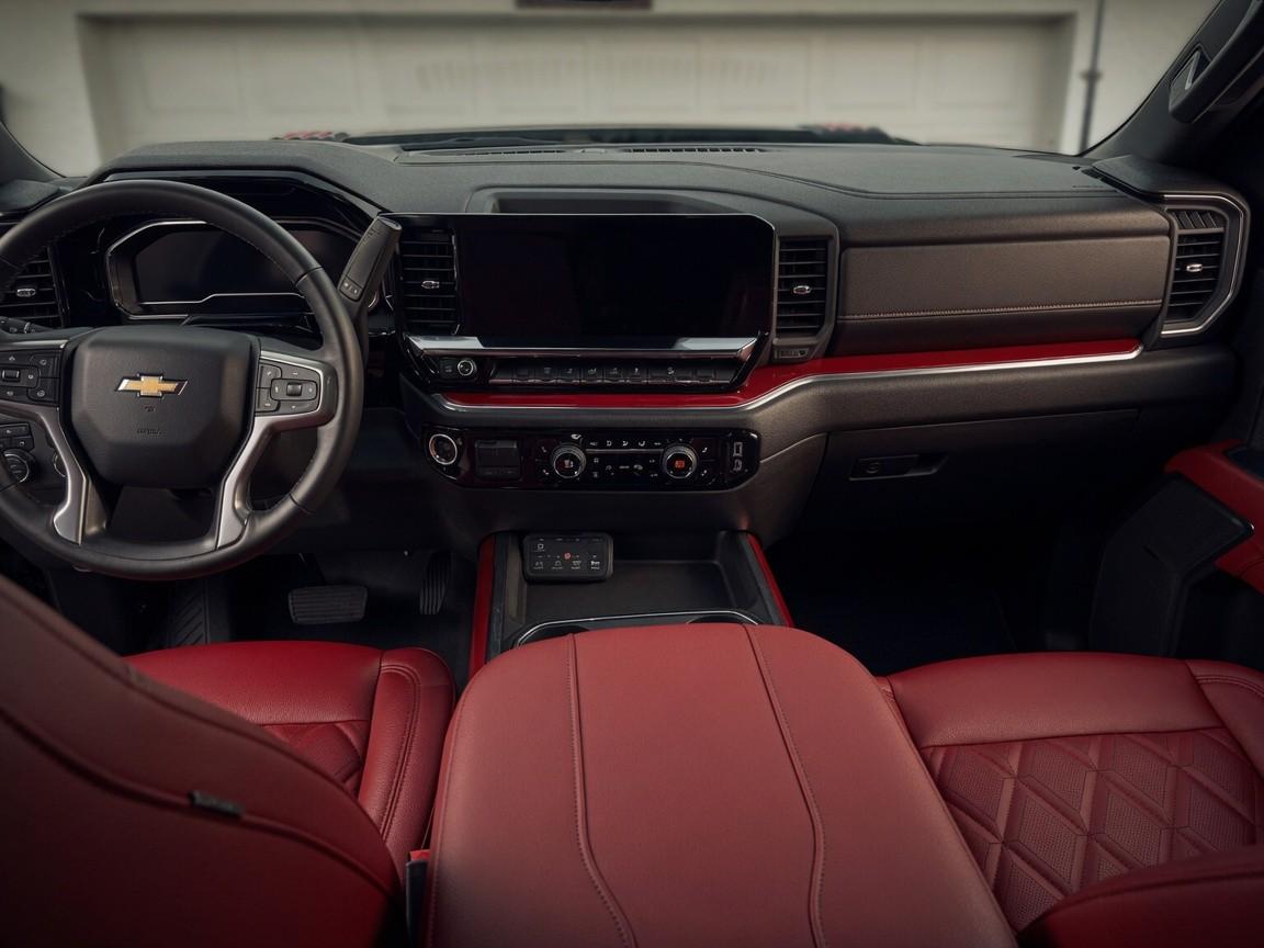 Custom 2024 Chevrolet Silverado