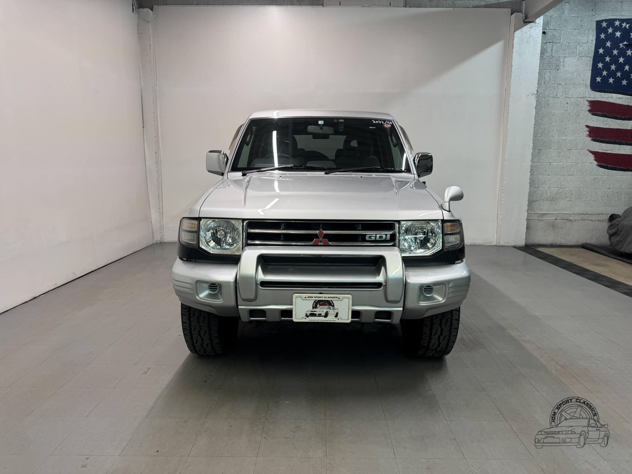1998 Mitsubishi Pajero Exceed GEO - 4