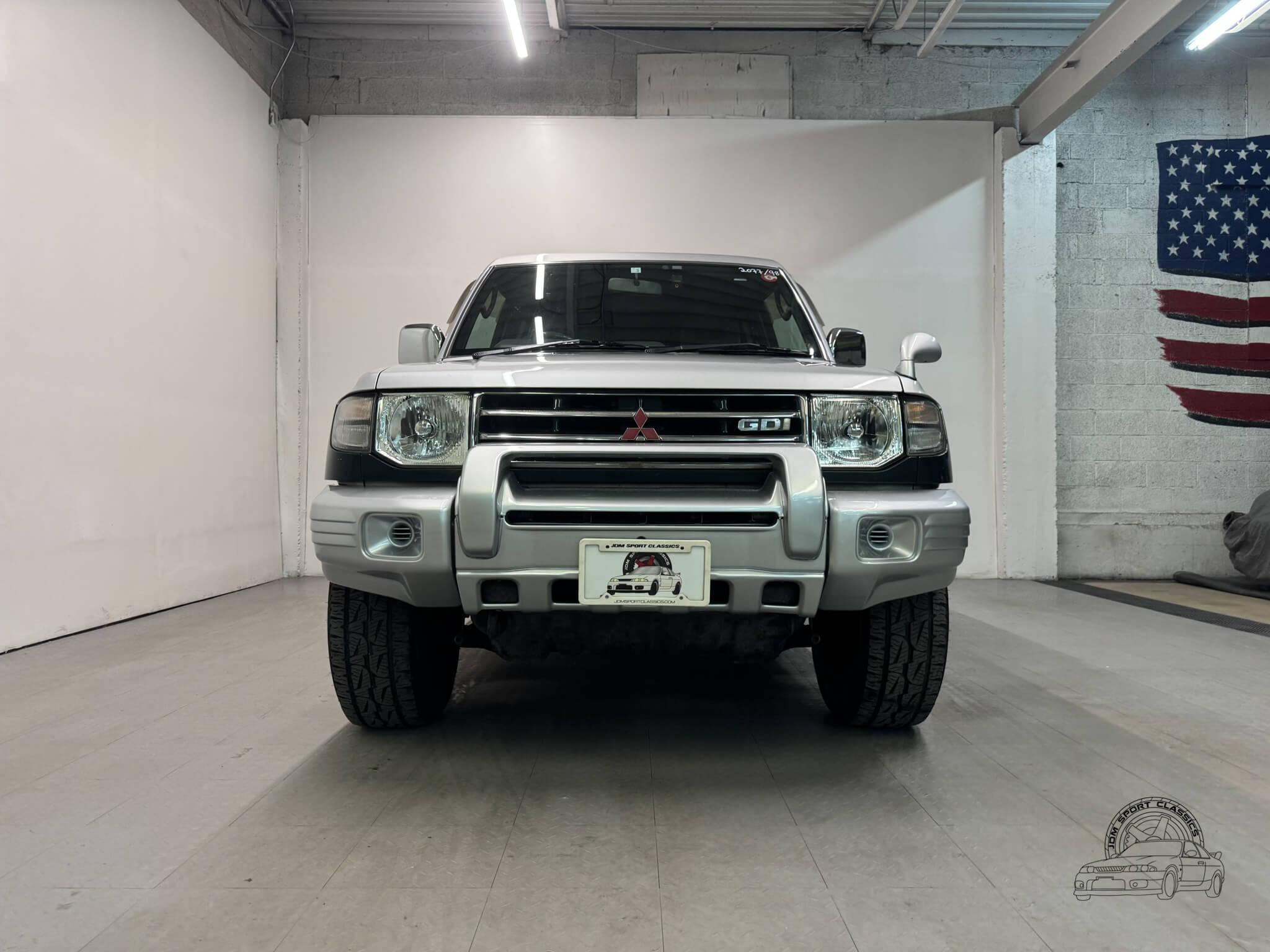1998 Mitsubishi Pajero Exceed GEO