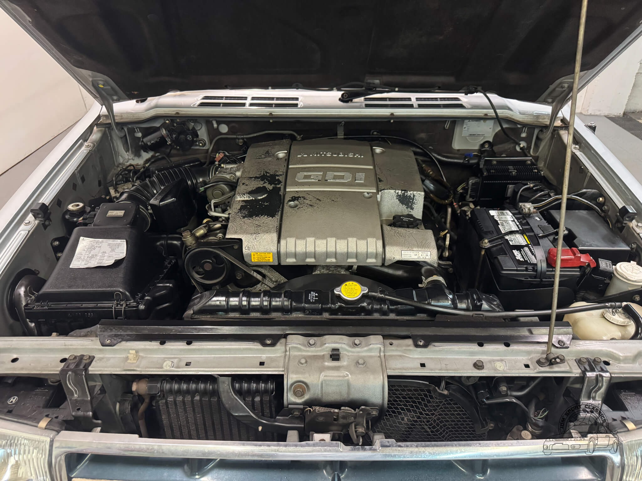 1998 Mitsubishi Pajero Exceed GEO