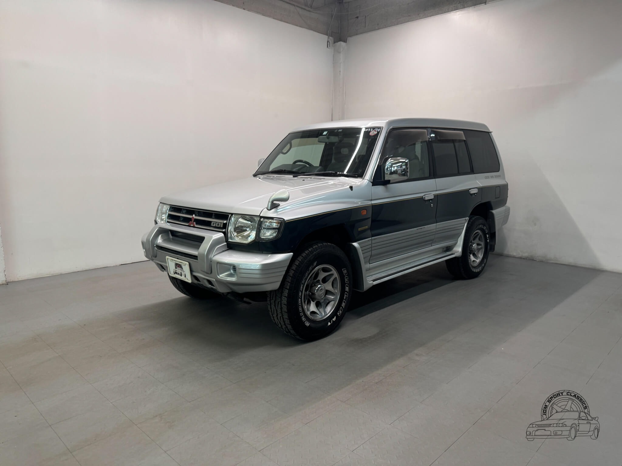 1998 Mitsubishi Pajero Exceed GEO