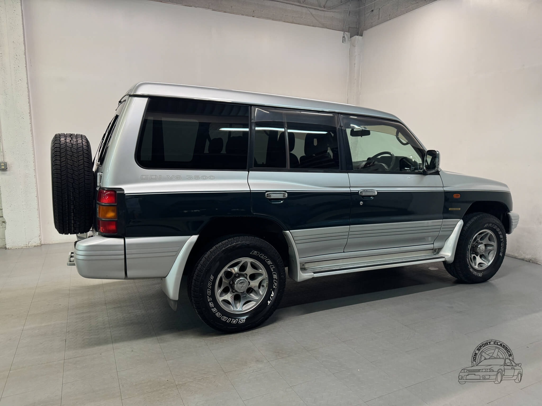 1998 Mitsubishi Pajero Exceed GEO