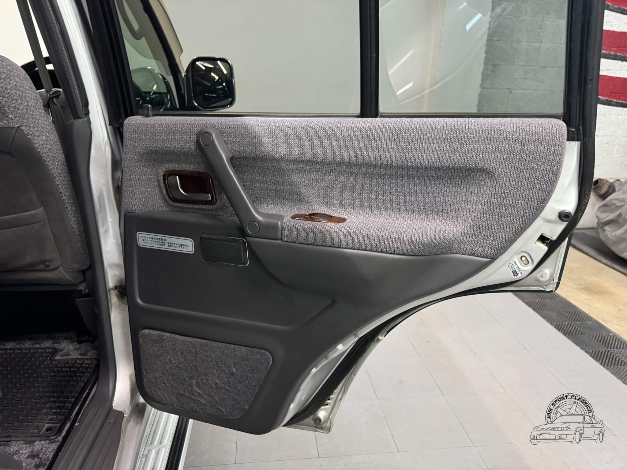 1998 Mitsubishi Pajero Exceed GEO