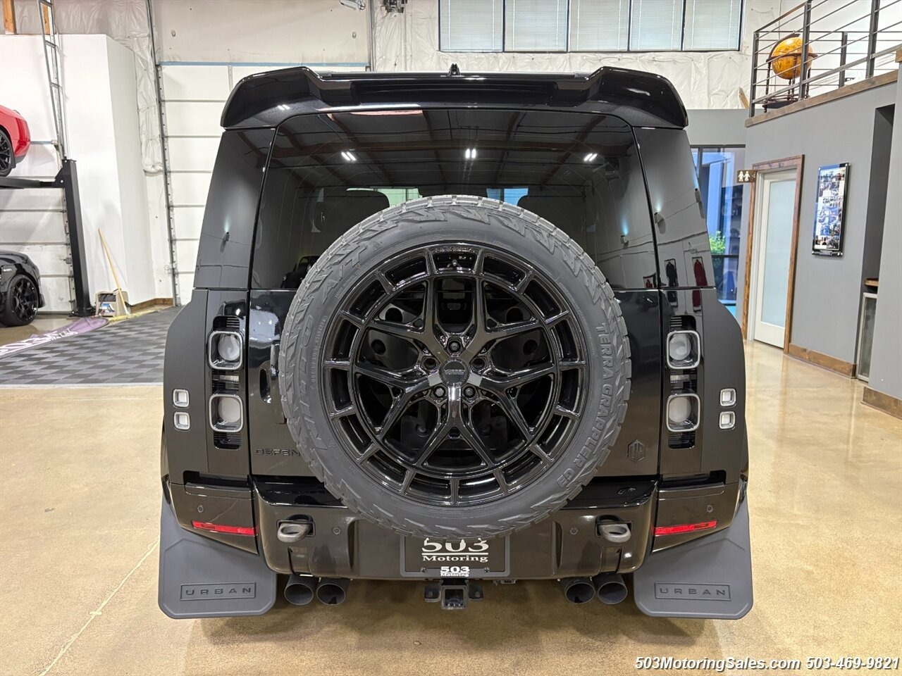 Modified 2023 Land Rover Defender 90