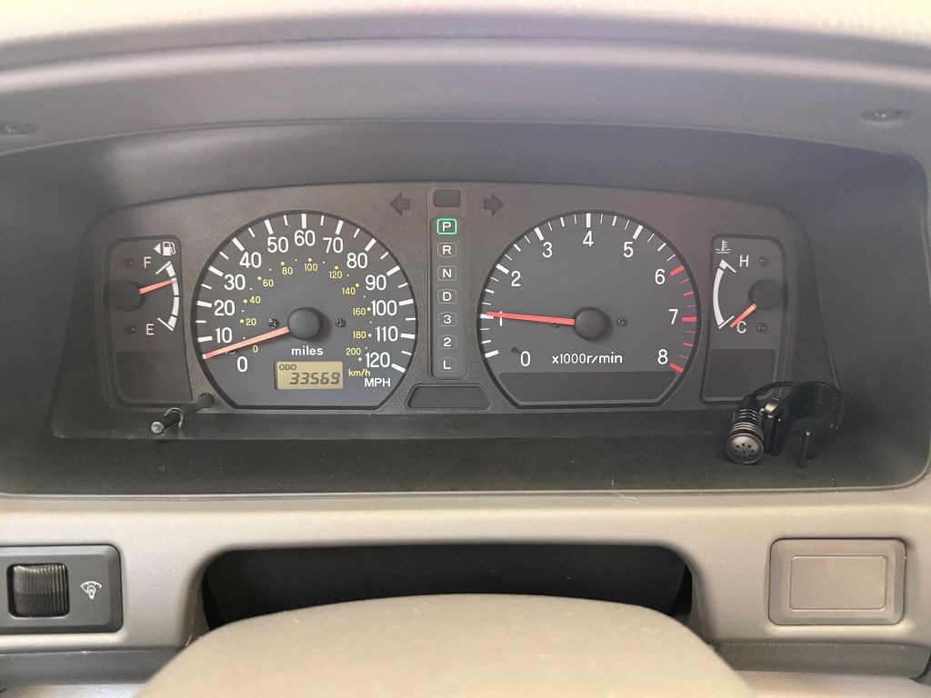 2000 Mitsubishi Montero Sport