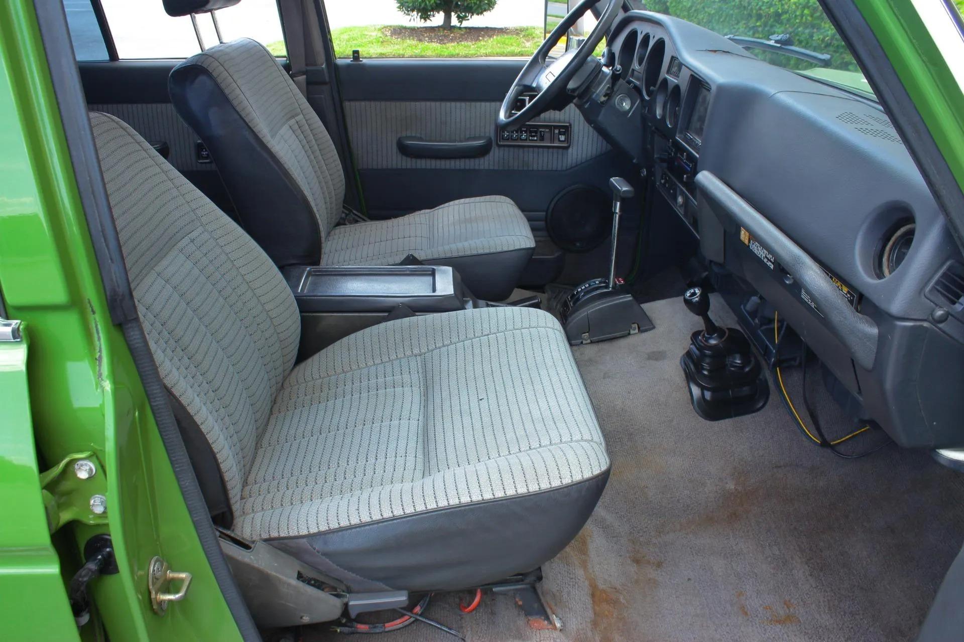 1990 Toyota Land Cruiser FJ62 - 5