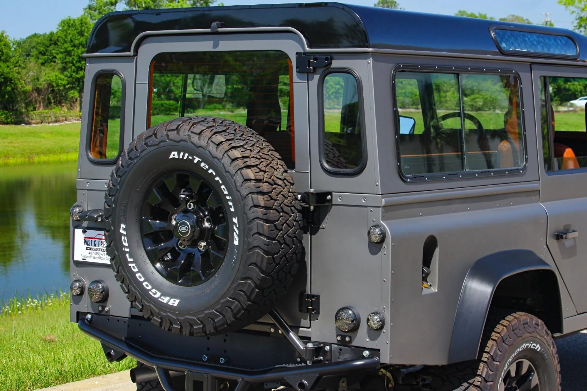 1997 Land Rover Defender 110 Station Wagon