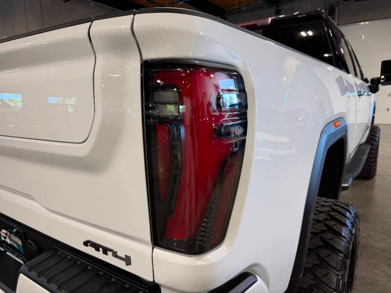 2024 GMC Sierra 3500HD AT4